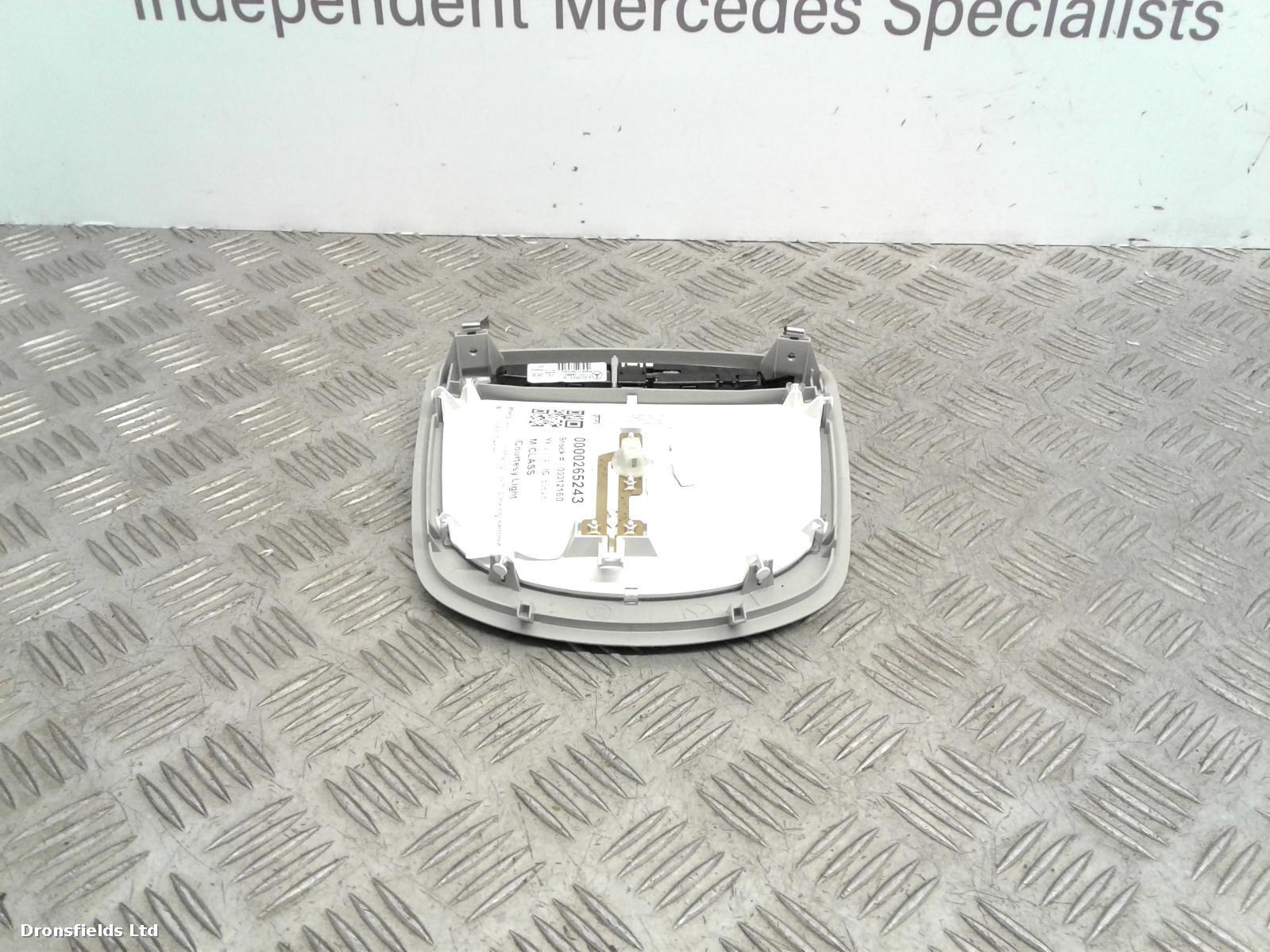 View Auto part Courtesy Light Mercedes M Class 2014