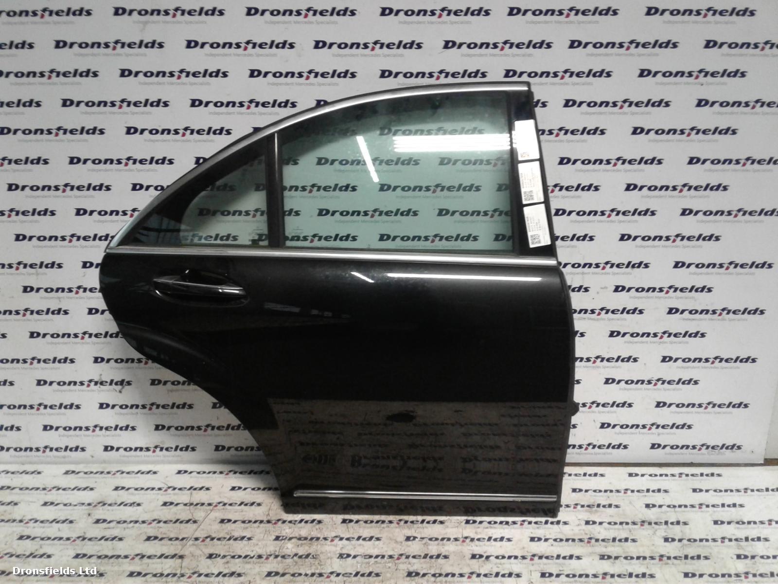 View Auto part R Rear Door Mercedes S Class 2008