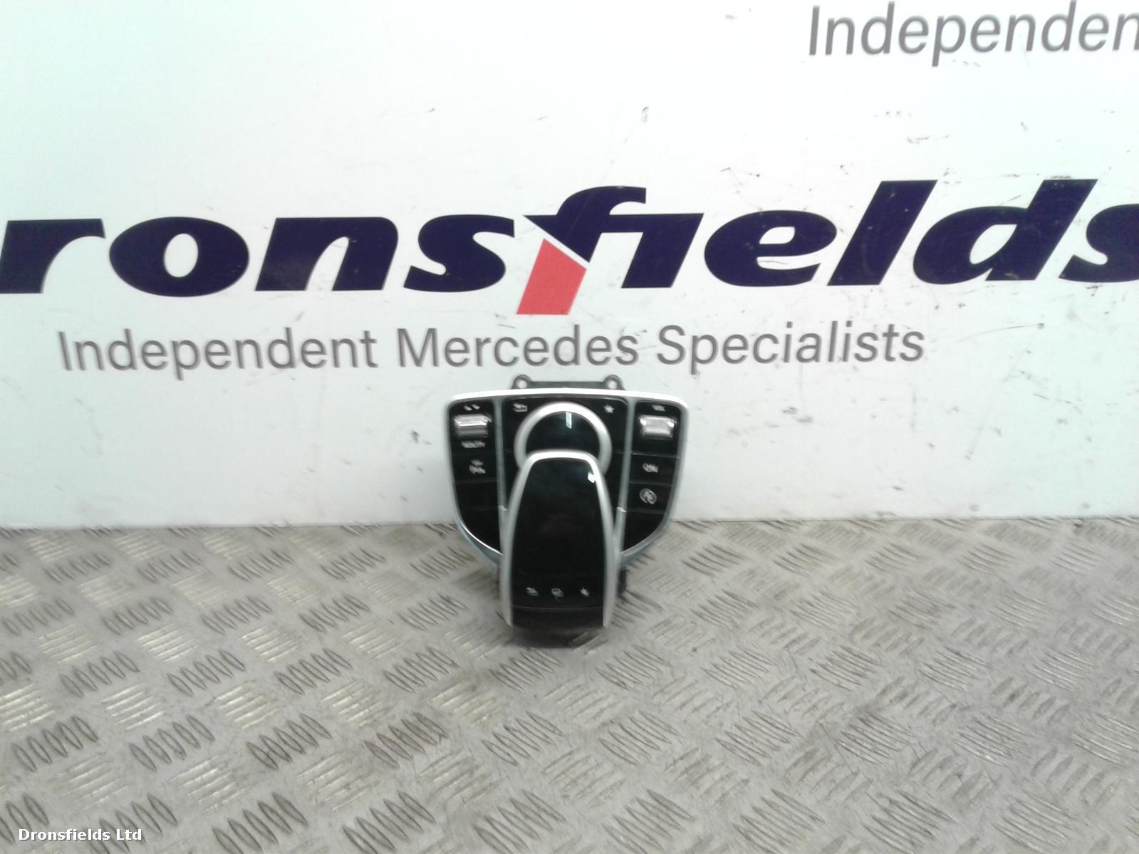 View Auto part Misc Switch Mercedes C Class 2010