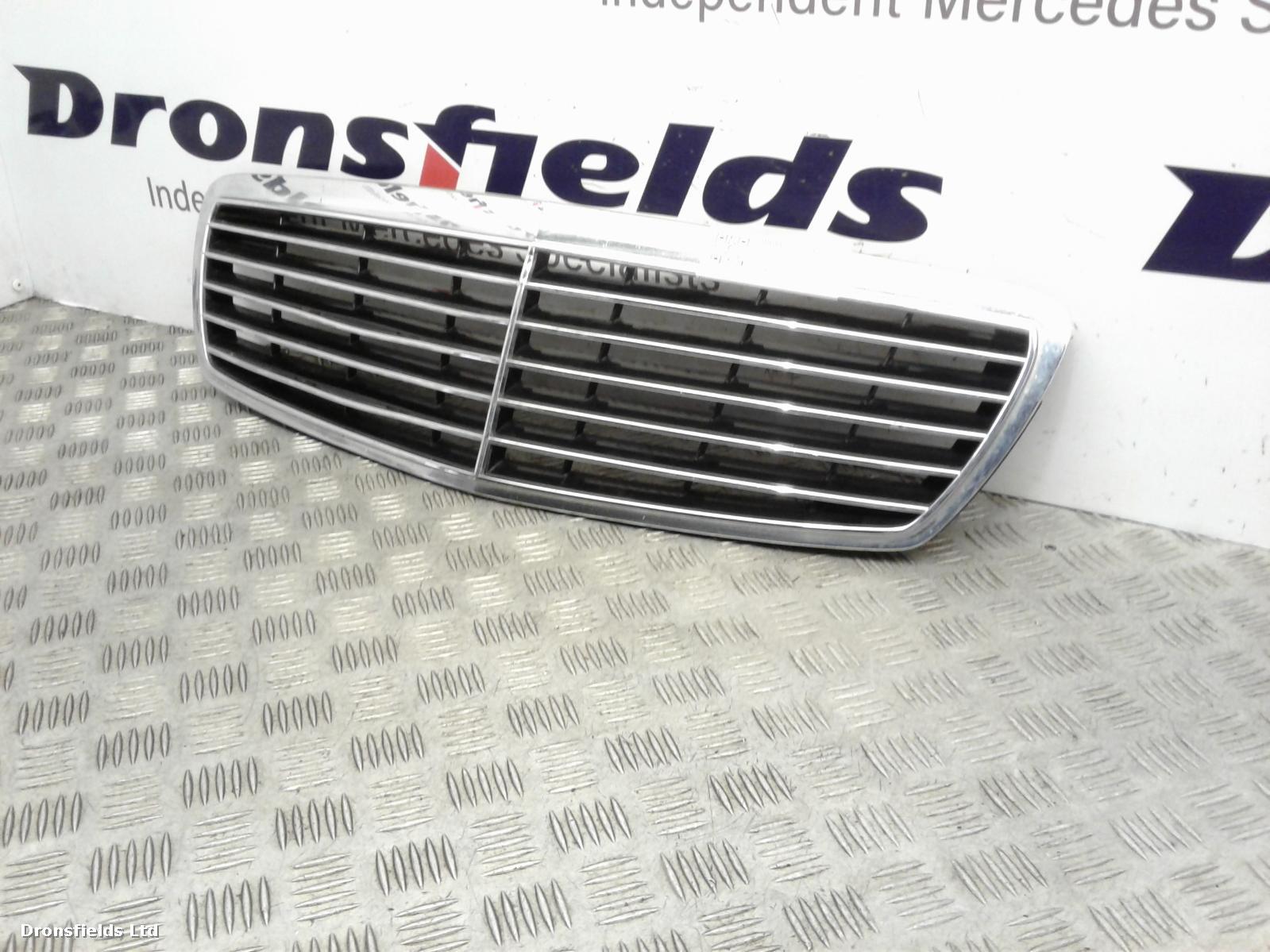View Auto part Grille Mercedes E Class 2005