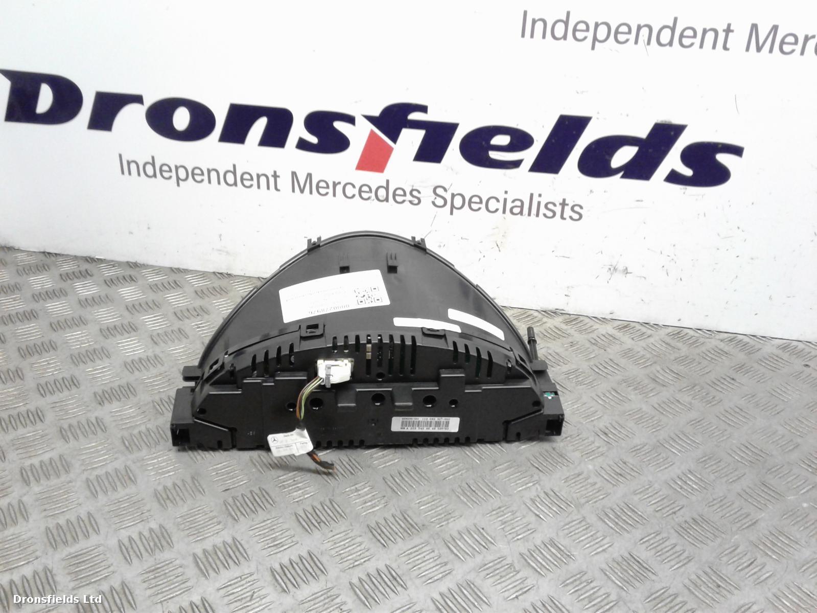 View Auto part Speedometer Mercedes C Class 2006