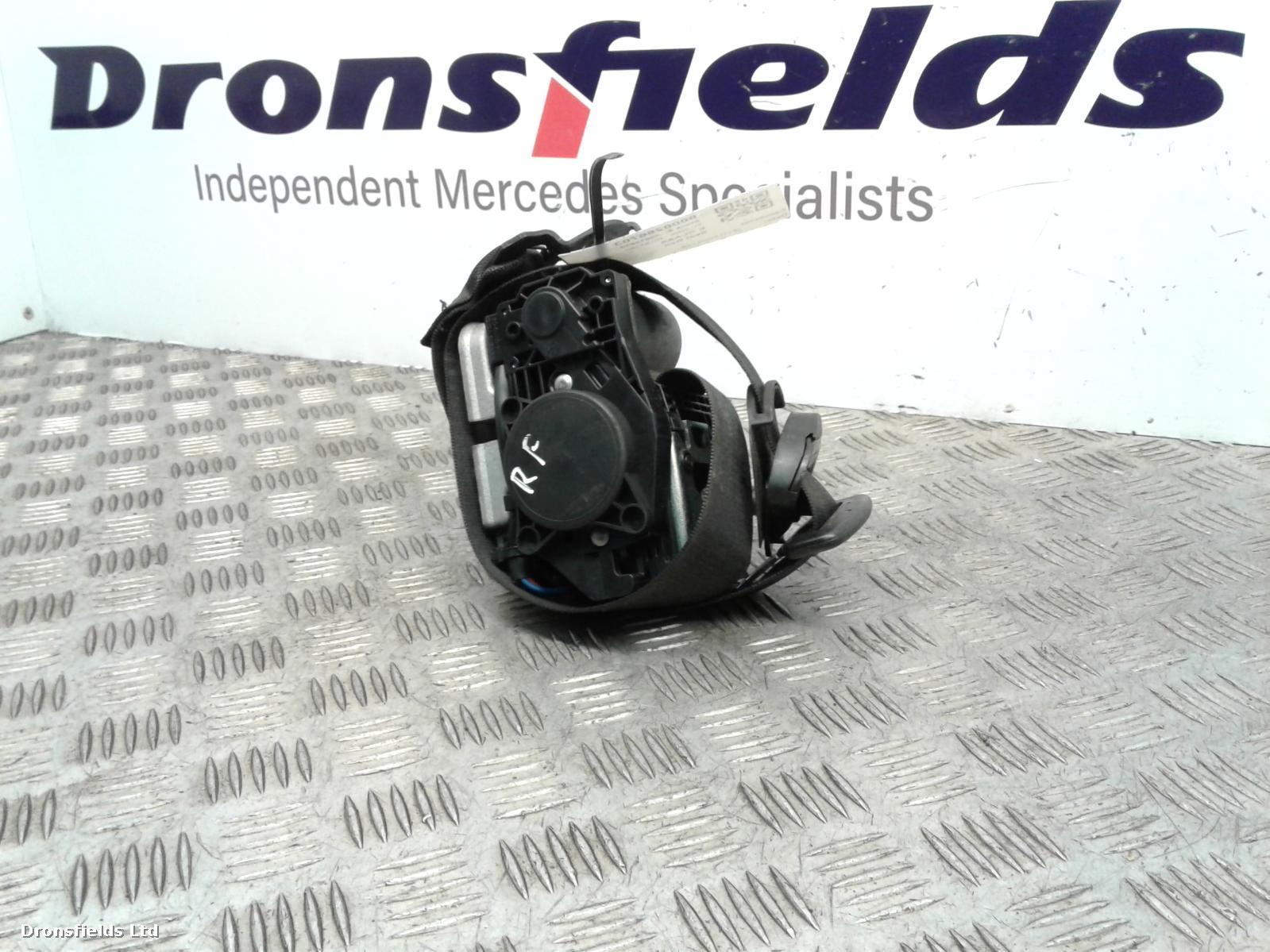 View Auto part Seat Belt Mercedes E Class 2008