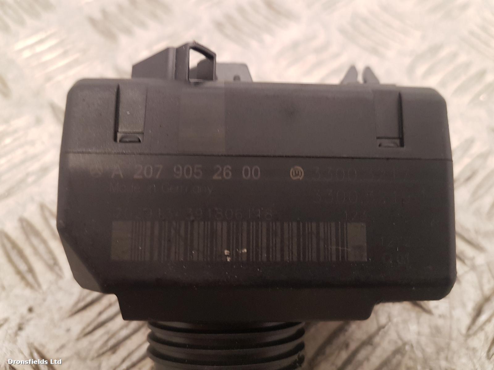 View Auto part Ignition W/Key Mercedes C Class 2012