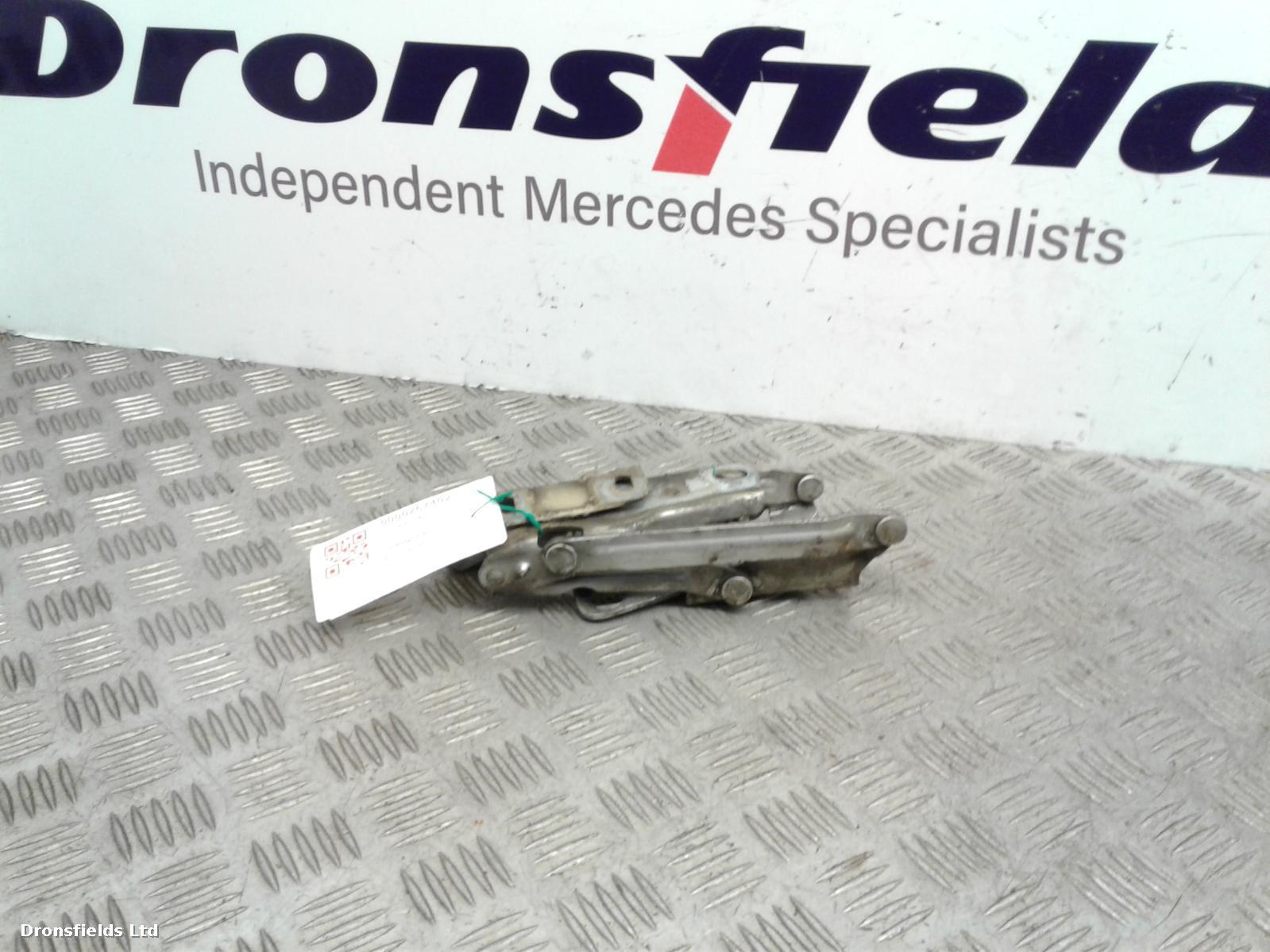 View Auto part Bonnet Hinge Mercedes Sprinter 2005