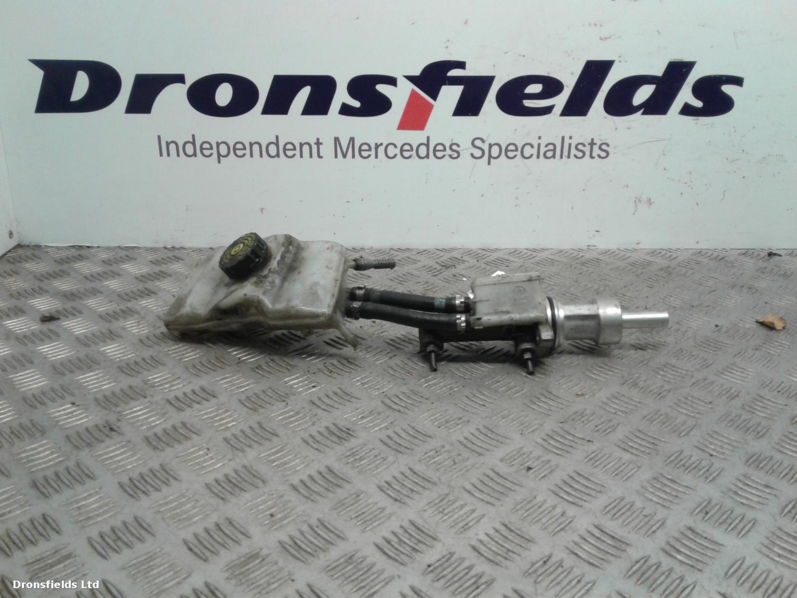 View Auto part Master Cyl.Reservoir Mercedes Vito 2009