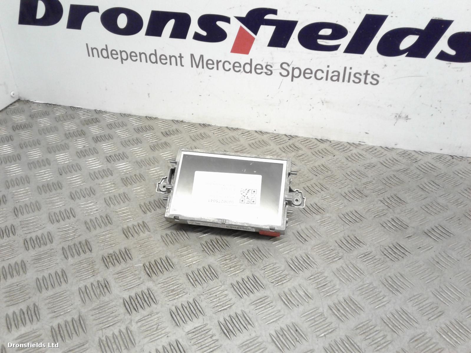 View Auto part Radio Display Mercedes E Class 2010