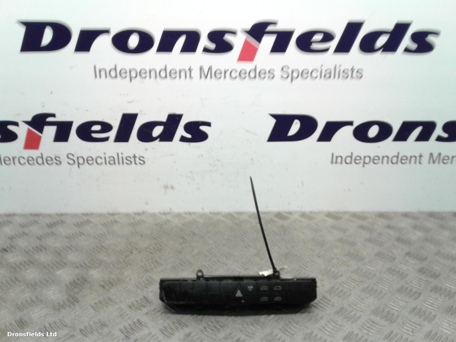 View Auto part Flasher/Hazard Relay Mercedes Vito 2014