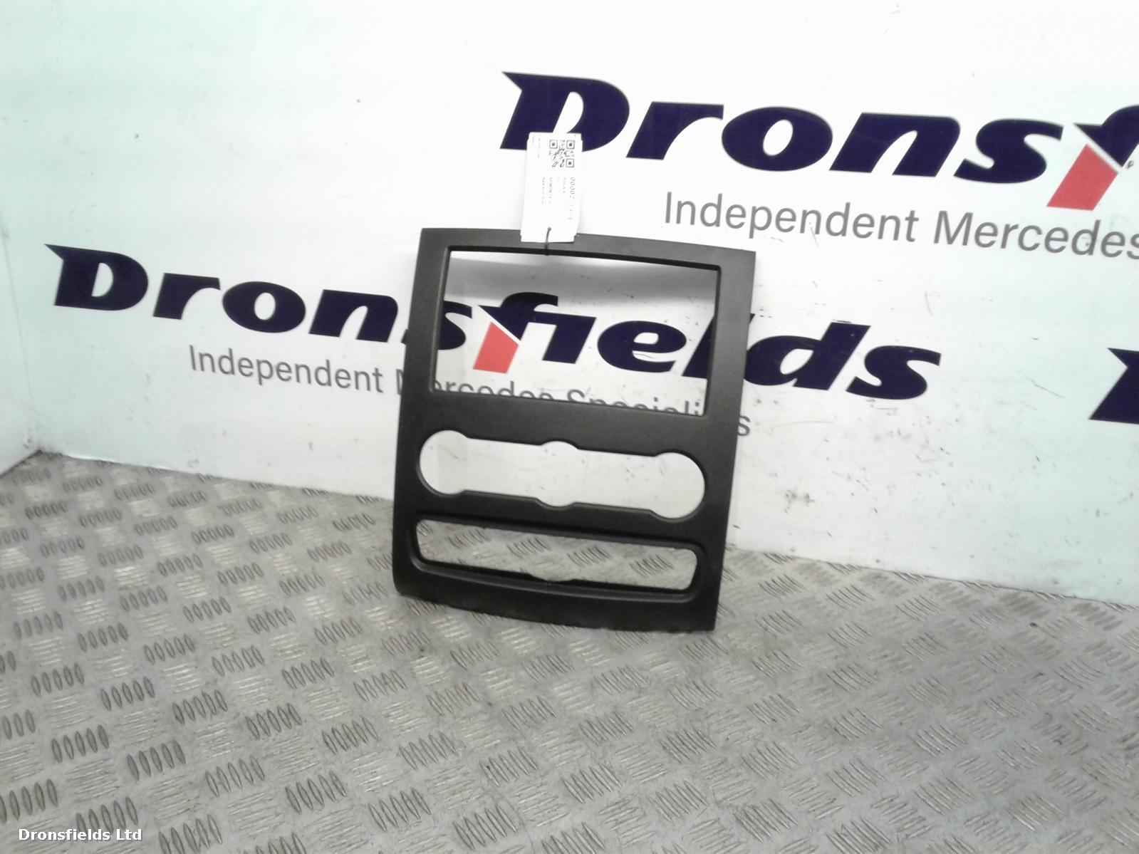 View Auto part Hazard Switch Mercedes Sprinter 2015