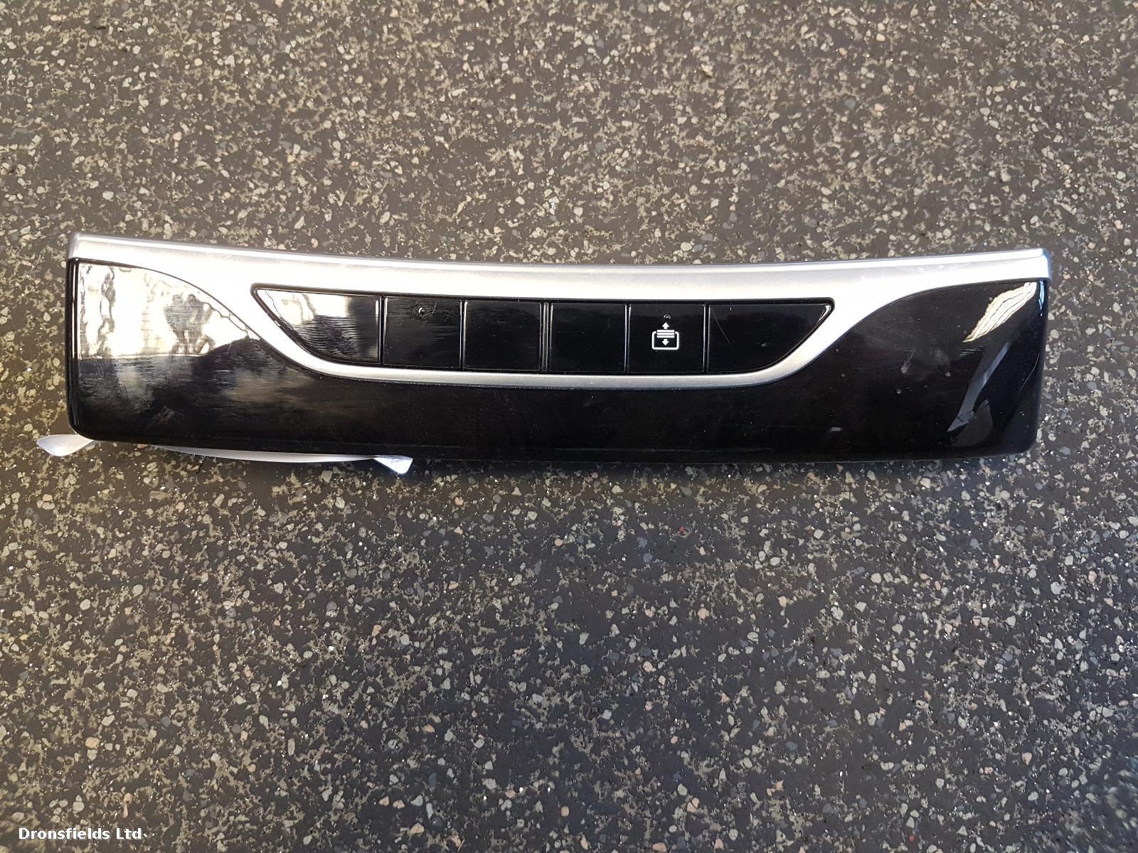 View Auto part Misc Mercedes S Class 2018