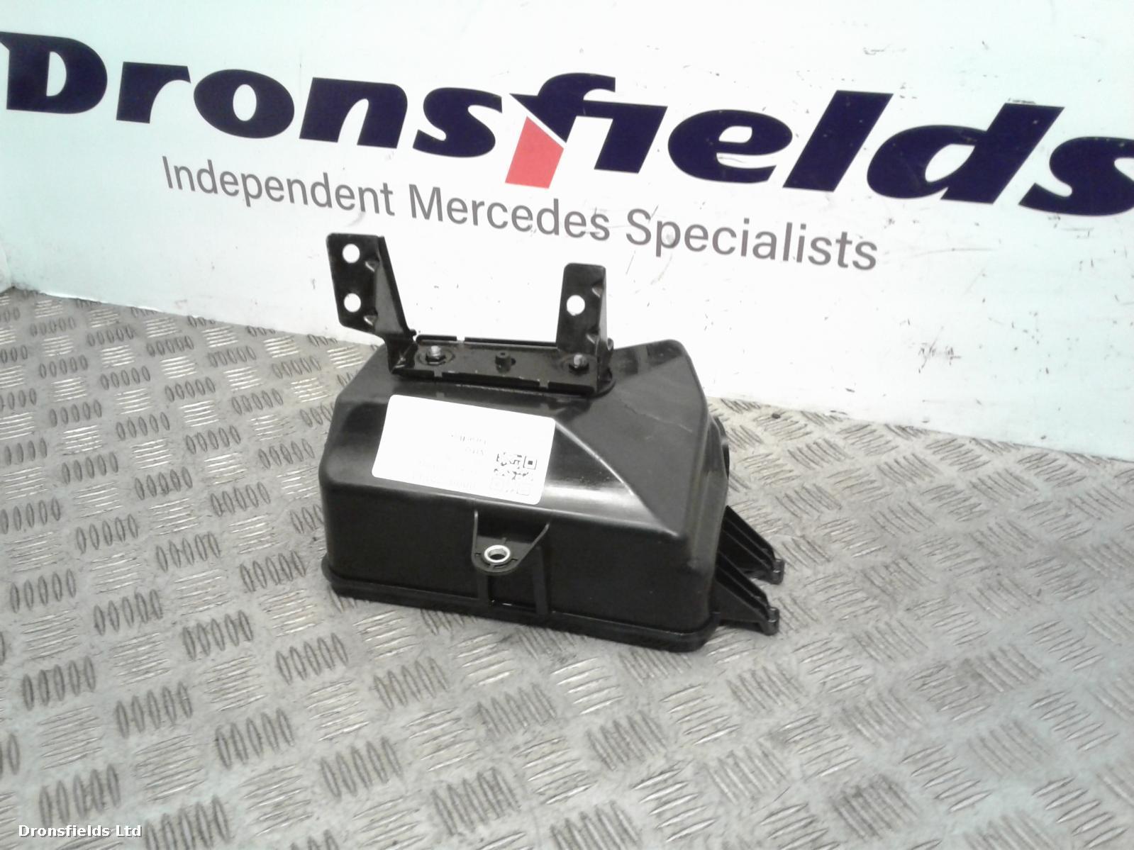 View Auto part Fuse Box Mercedes Vito 2016