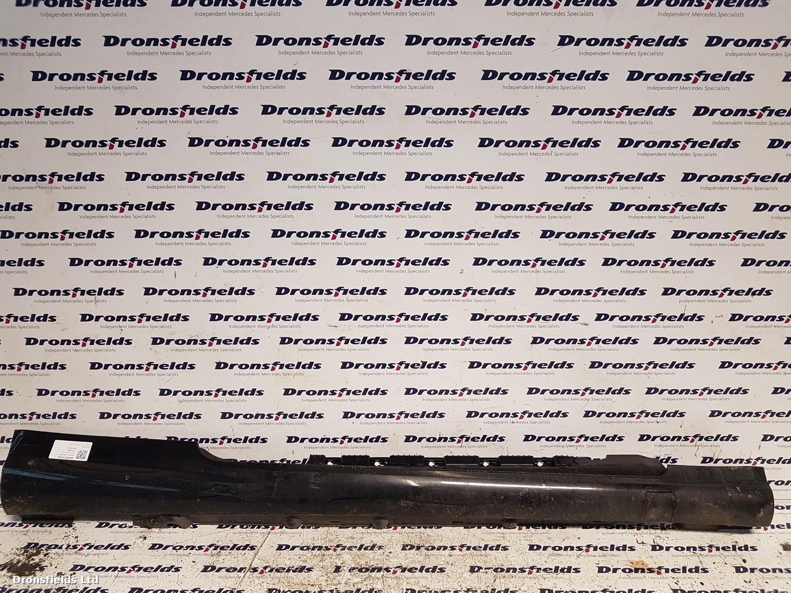 View Auto part Side Skirt Mercedes E Class 2013