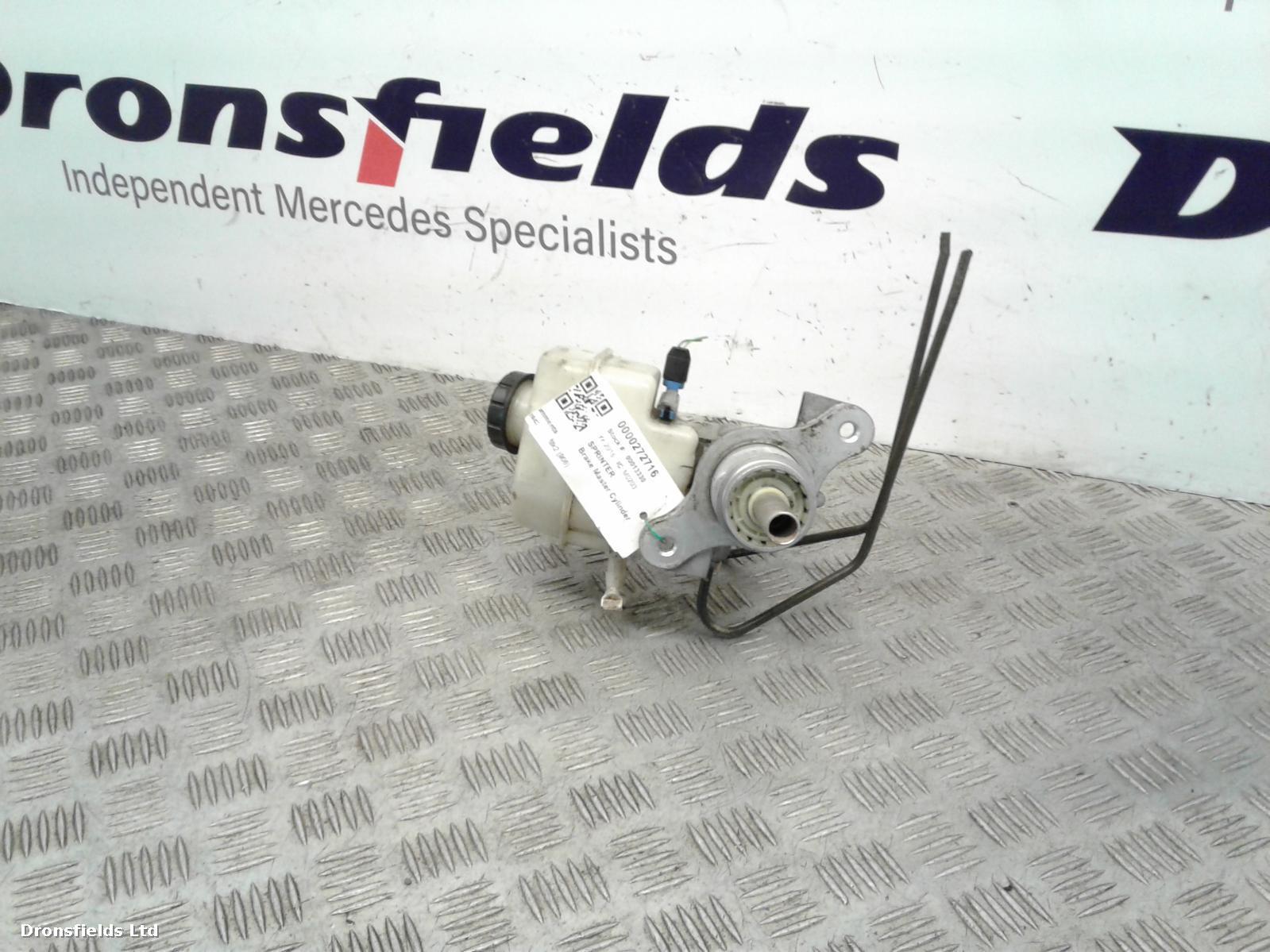 View Auto part Master Cyl.Reservoir Mercedes Sprinter 2016