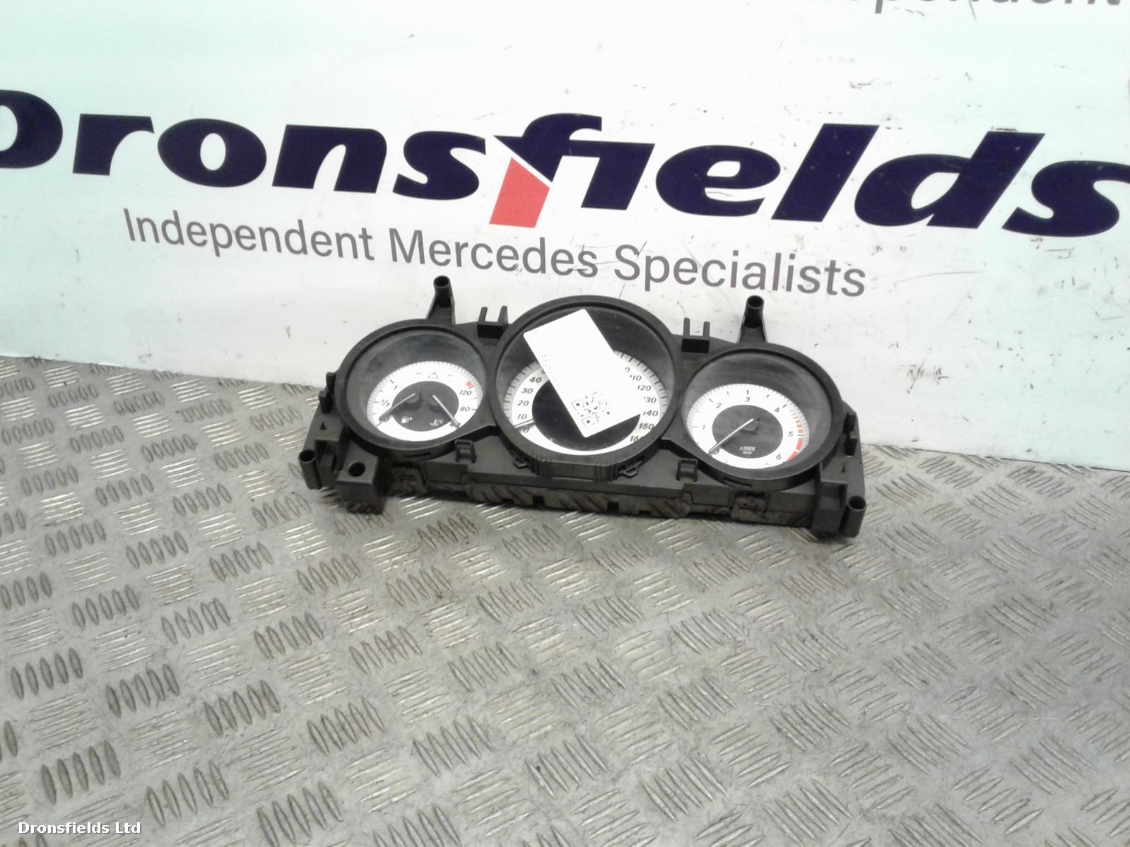 View Auto part Speedometer Mercedes E Class 2013