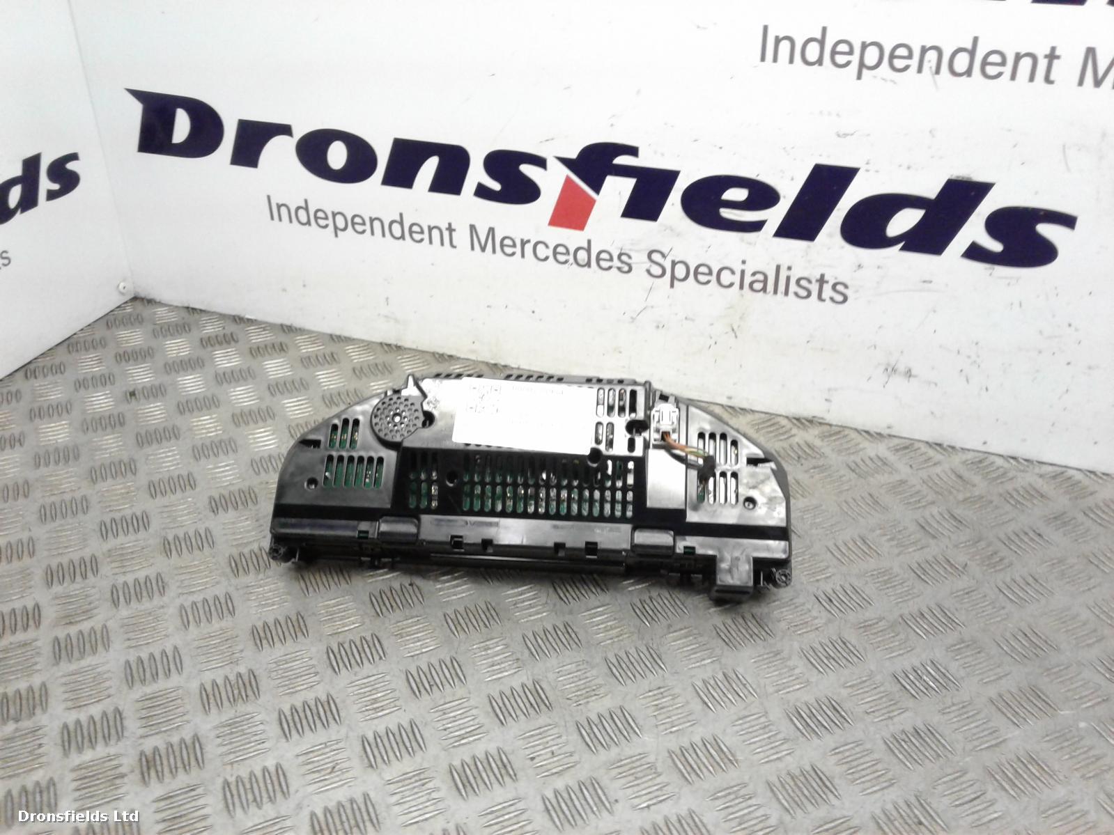 View Auto part Speedometer Mercedes C Class 2010