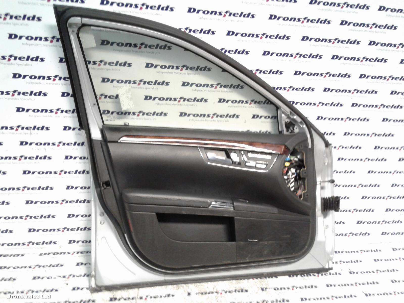 View Auto part L Front Door Mercedes S Class 2006