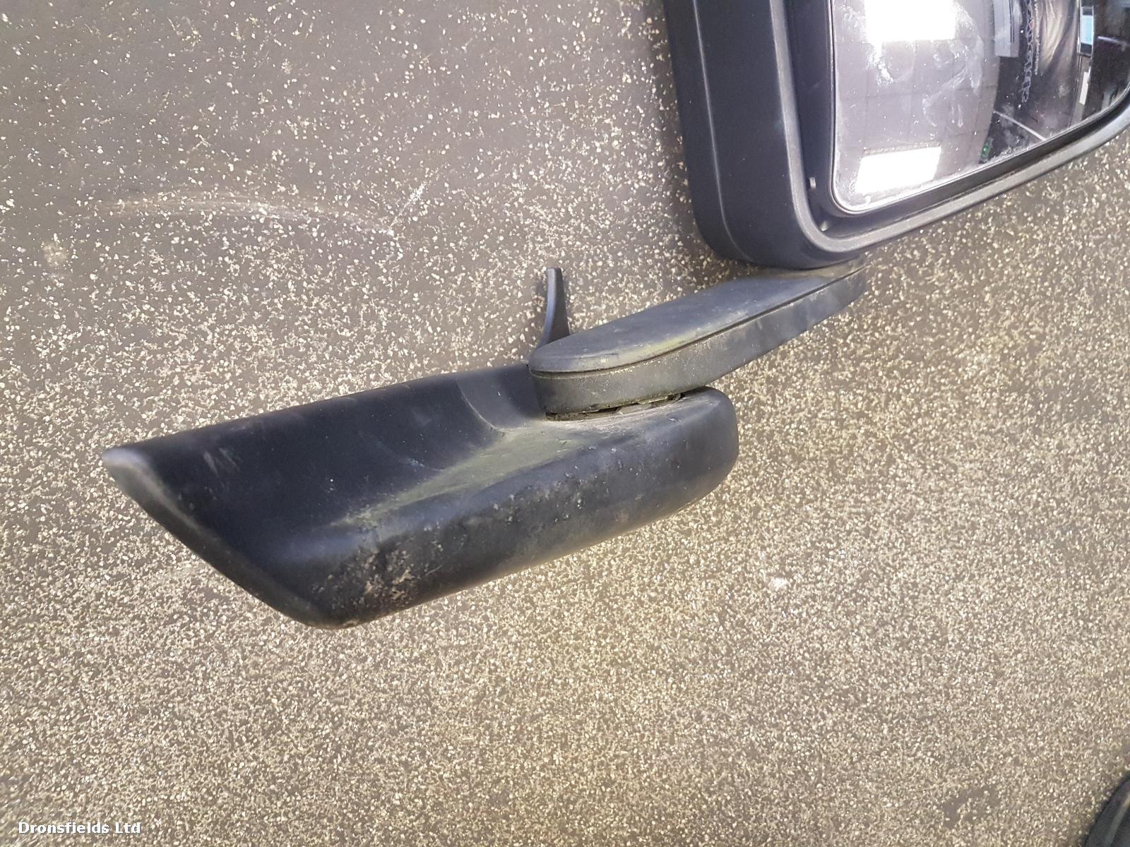 View Auto part R Door Mirror Mercedes Actros 2014