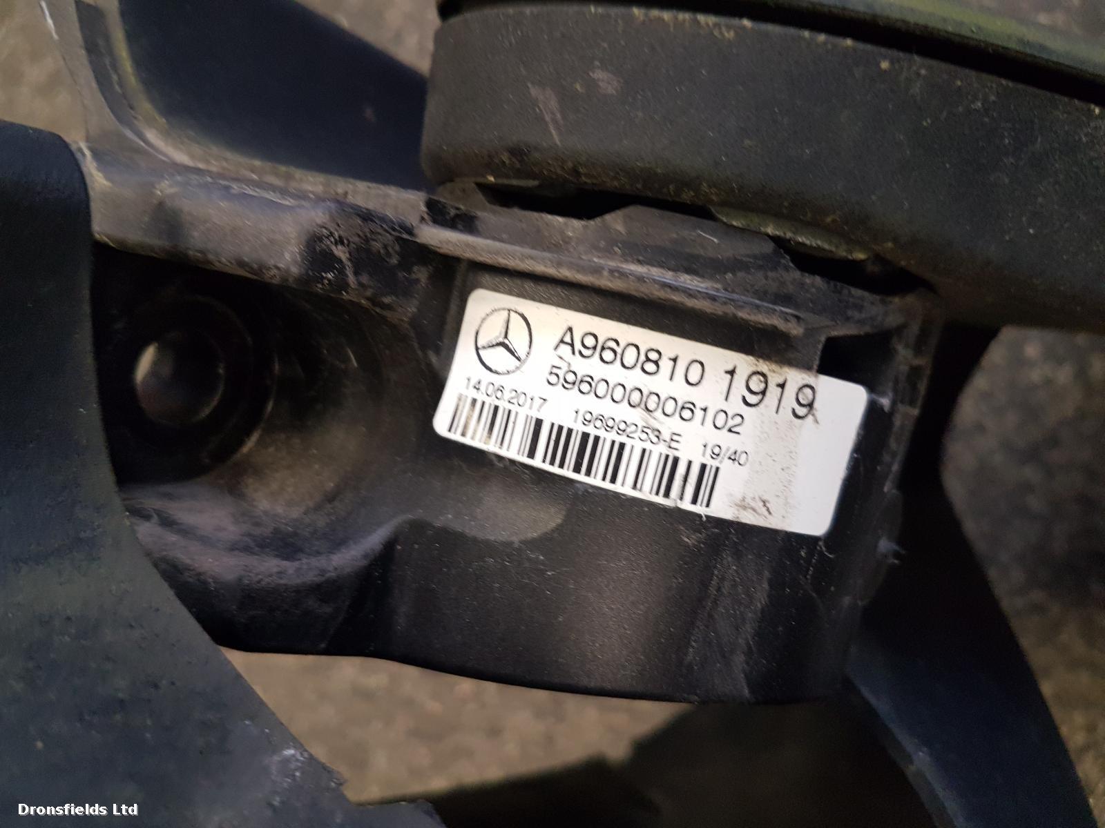 View Auto part R Door Mirror Mercedes Actros 2014