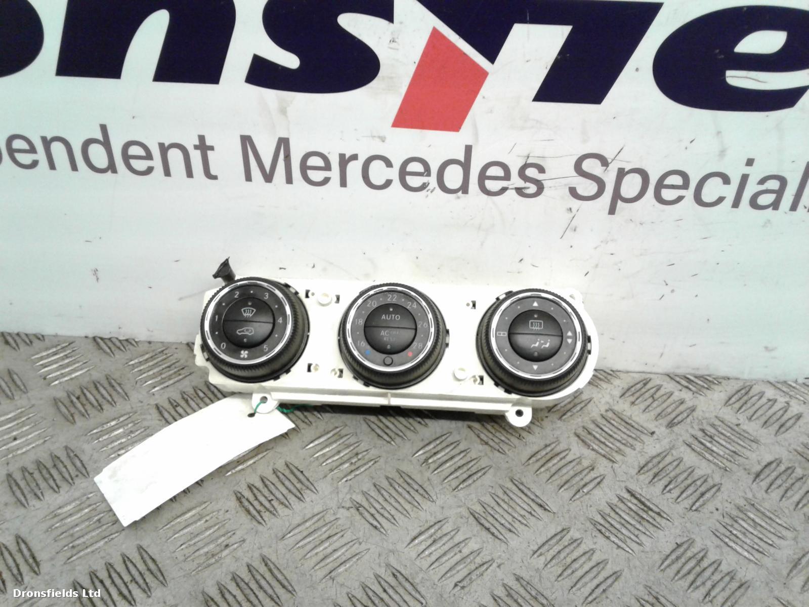 View Auto part Heater/AC Controller Mercedes M Class 2001