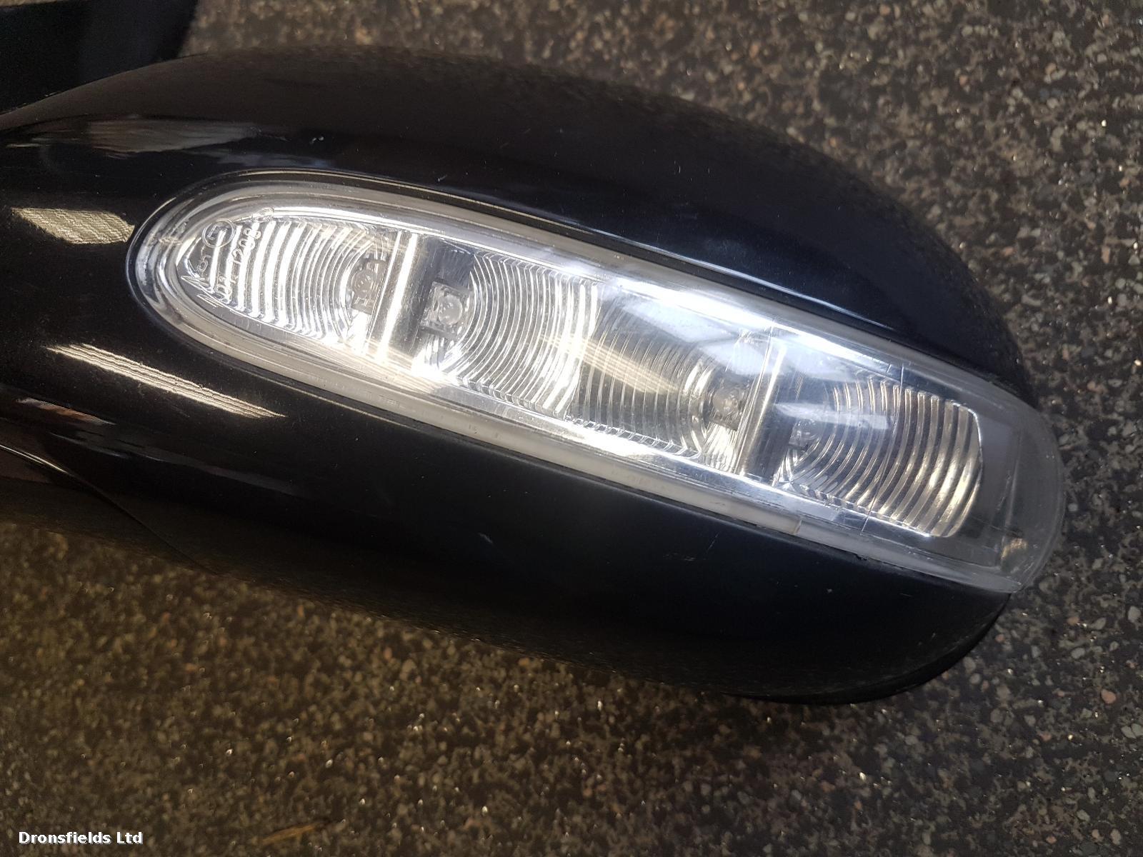 View Auto part L Door Mirror Mercedes Clk 2003