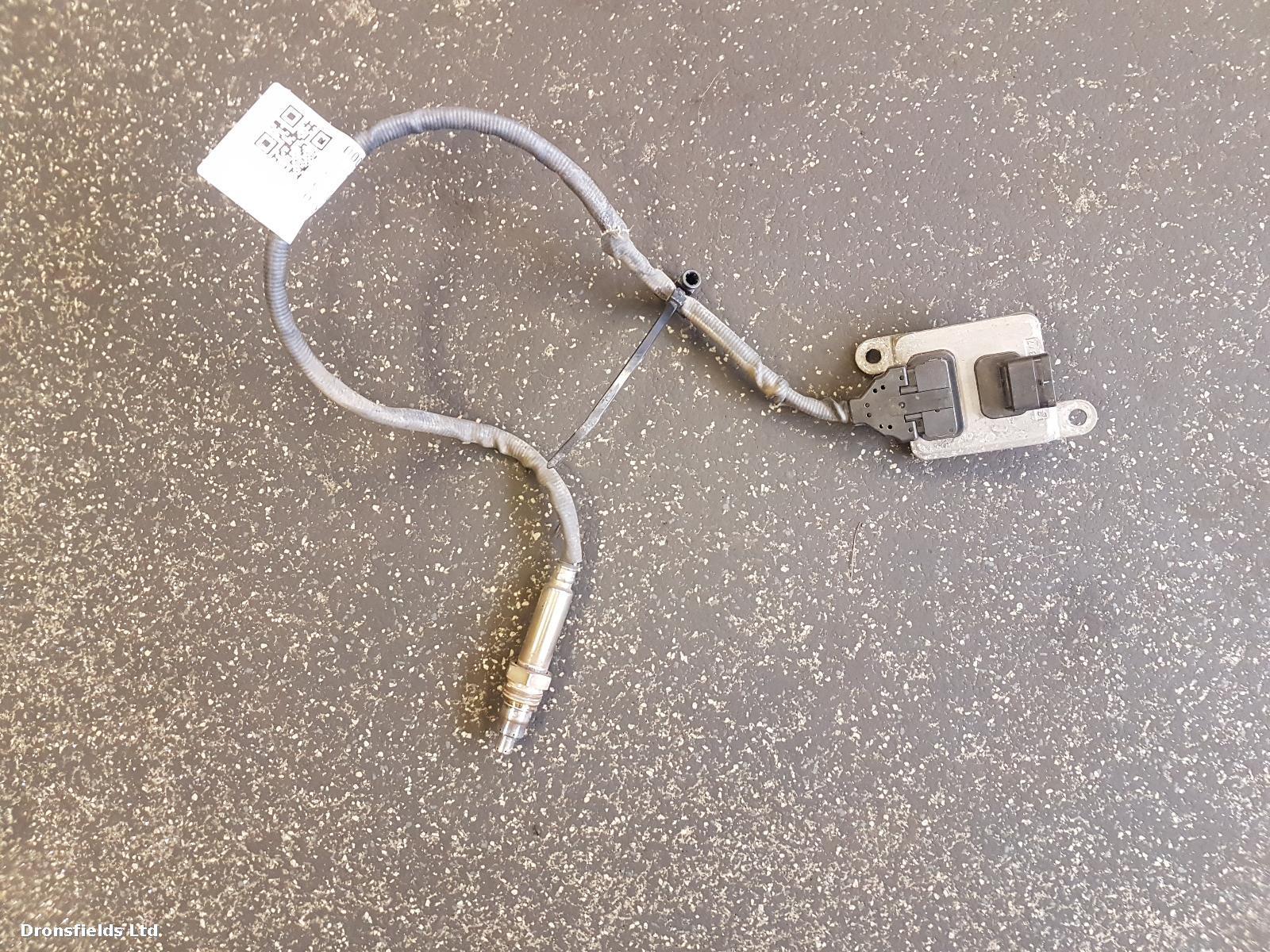 View Auto part Oxygen Sensor Mercedes C Class 2017