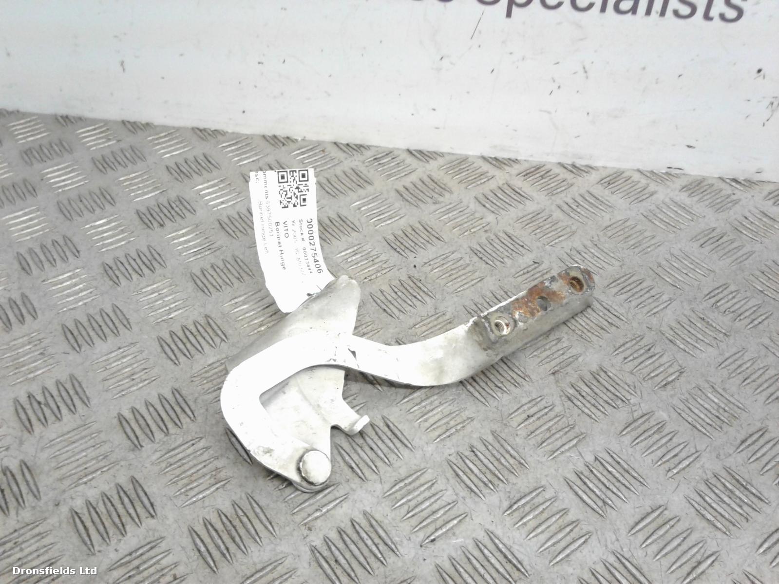 View Auto part Bonnet Hinge Mercedes Vito 2005