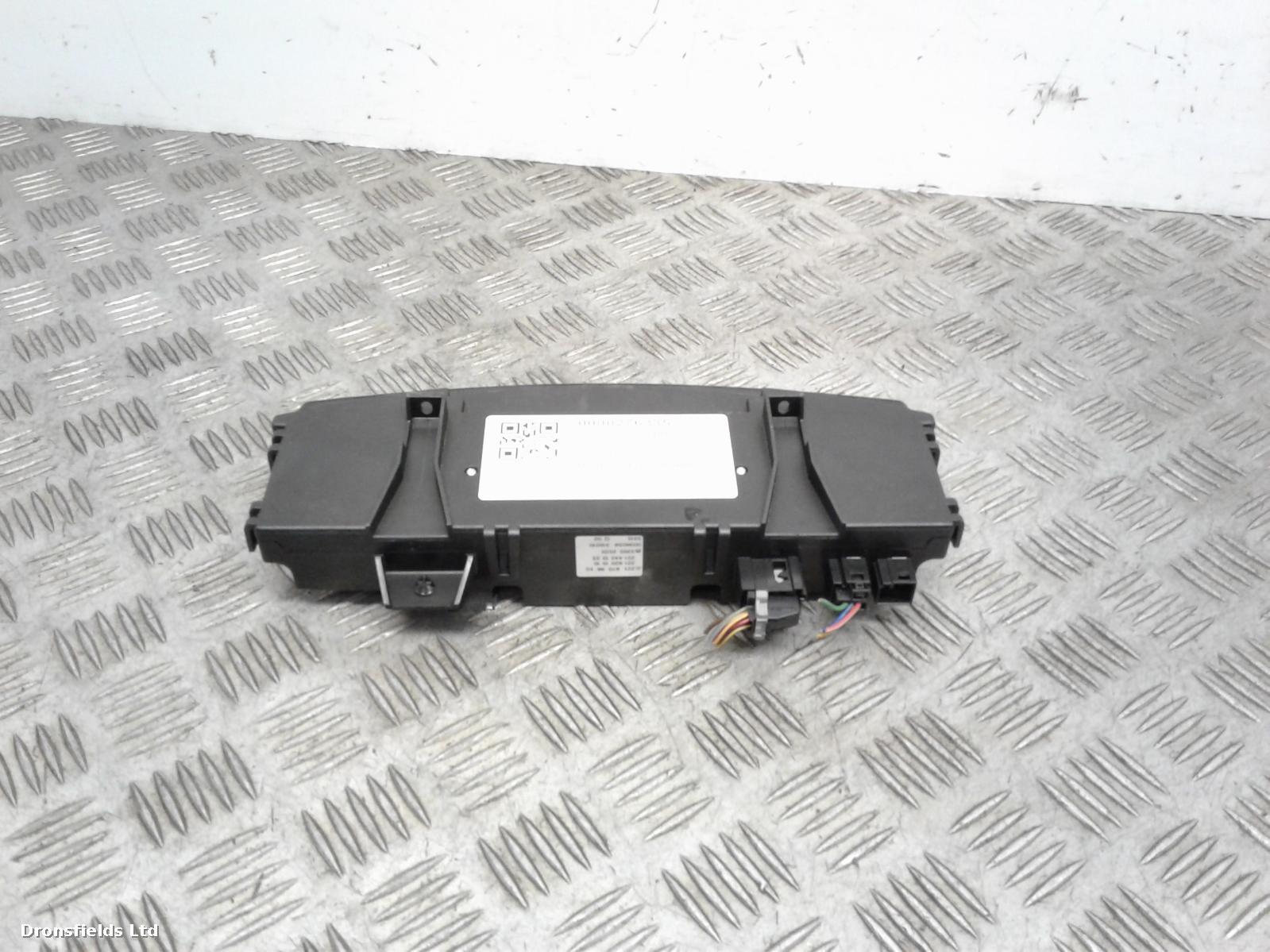 View Auto part Heater/AC Controller Mercedes S Class 2006