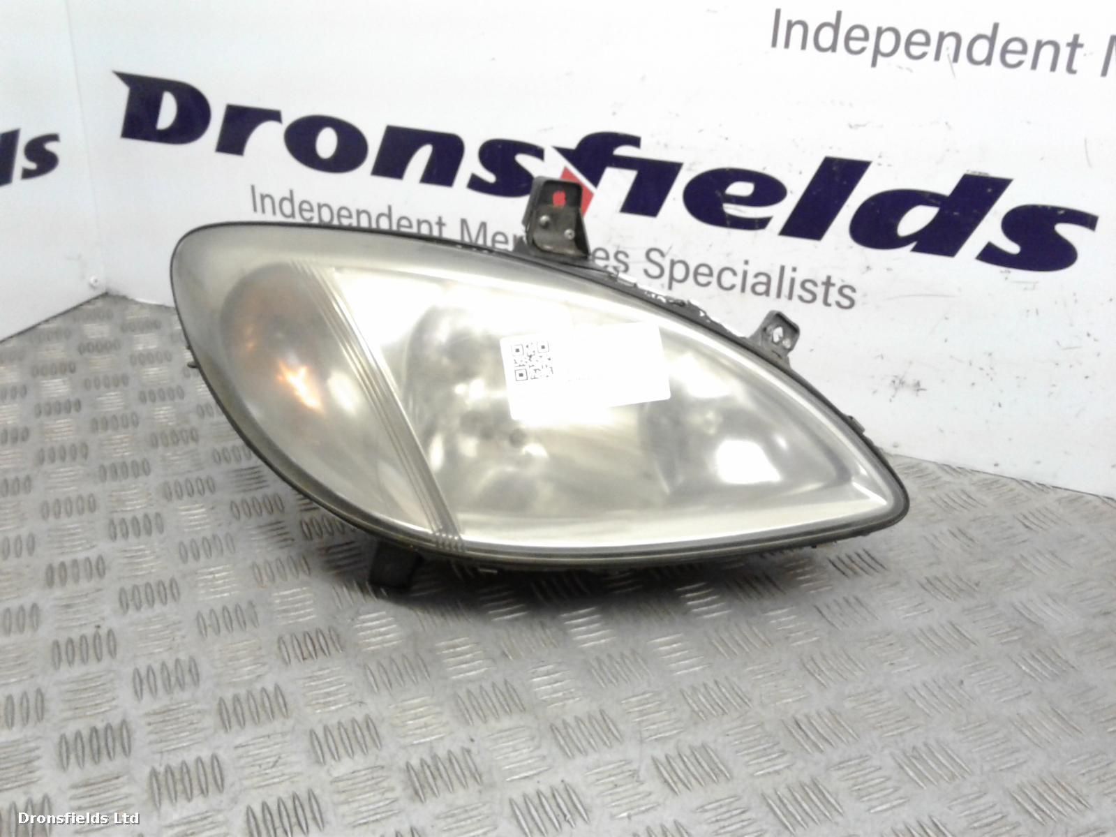 View Auto part R Headlamp Mercedes Vito 2004