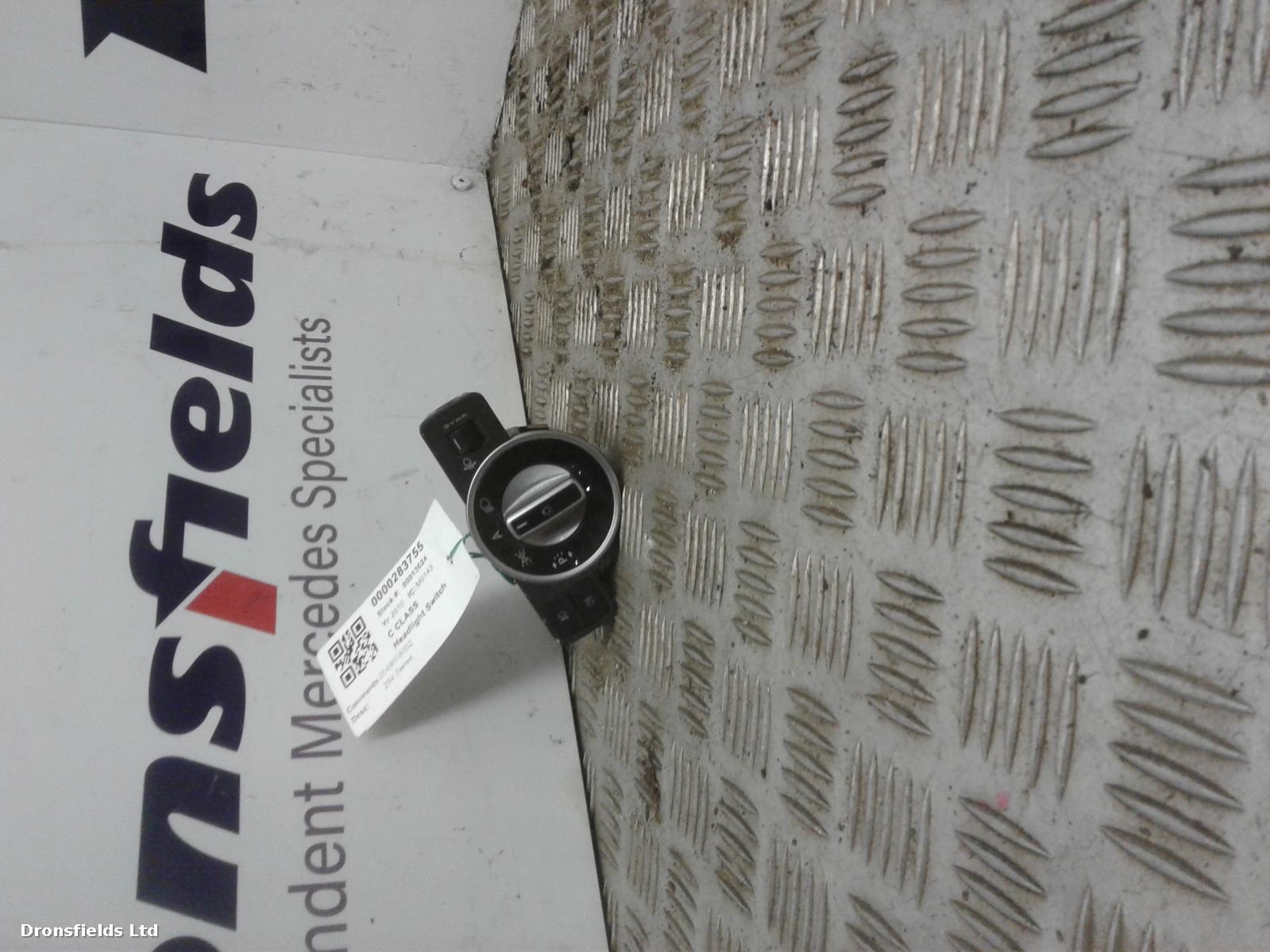 View Auto part Headlight Switch Mercedes C Class 2010