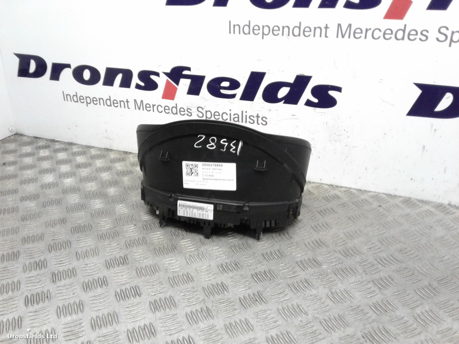 View Auto part Speedometer Mercedes C Class 2016