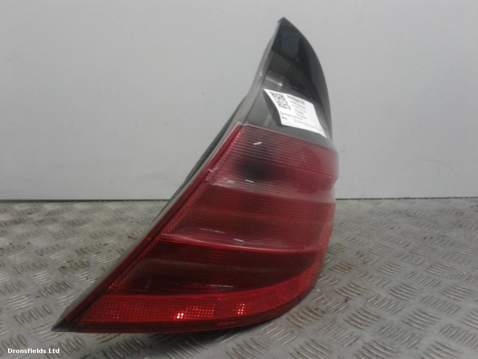 View Auto part R Taillight Mercedes C Class 2003