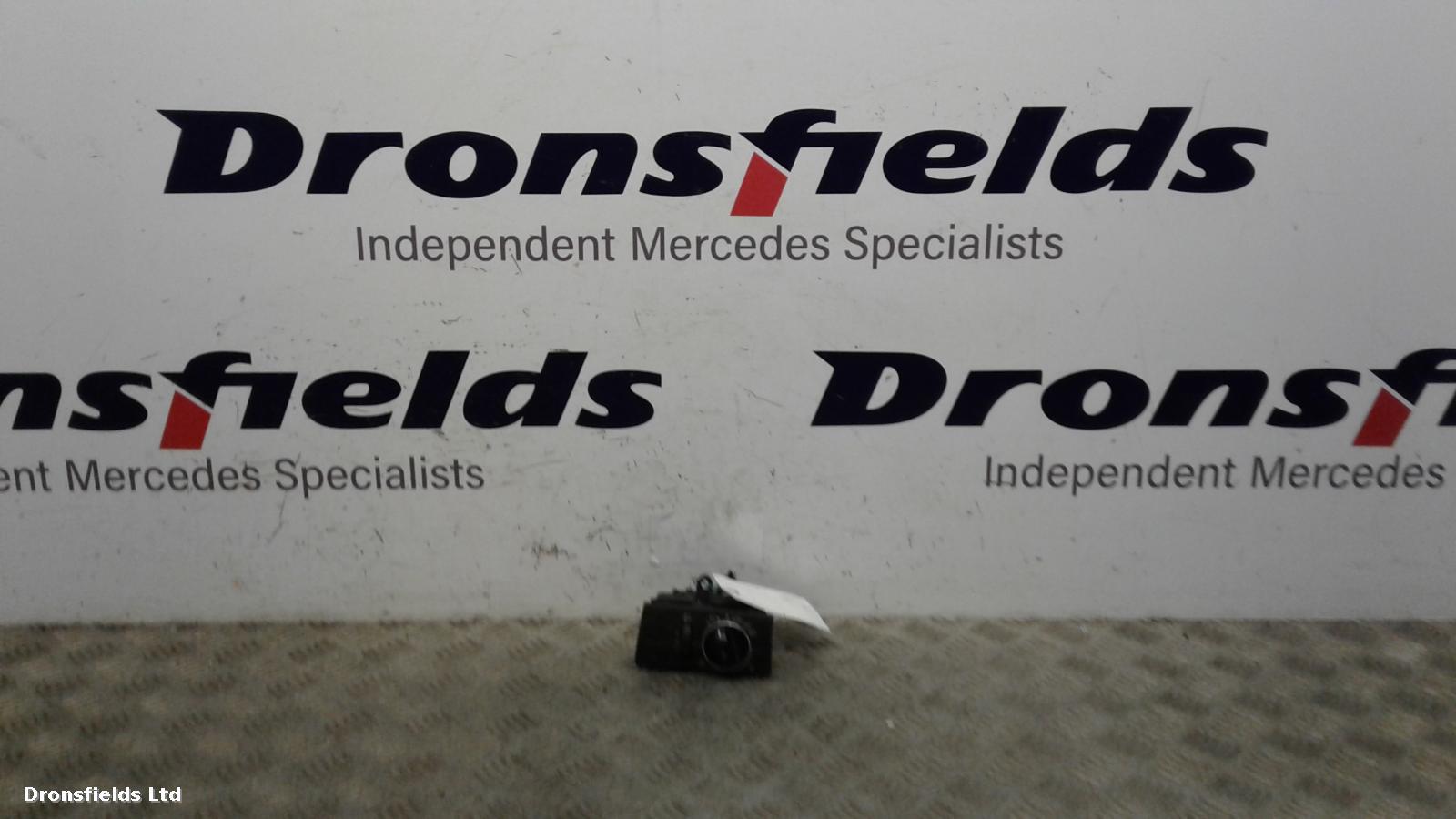View Auto part Headlight Switch Mercedes E Class 2003