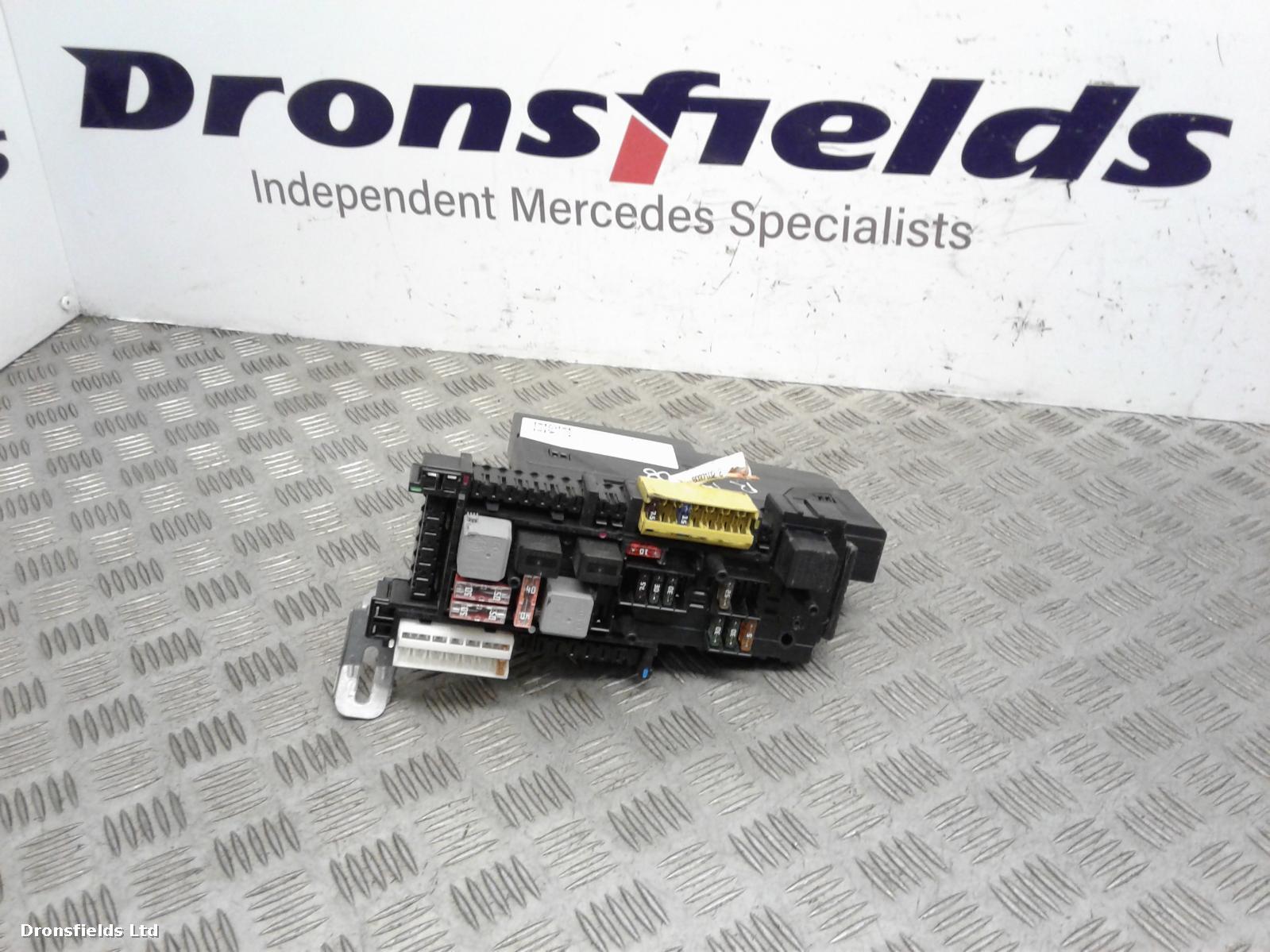 View Auto part Fuse Box Mercedes C Class 2010
