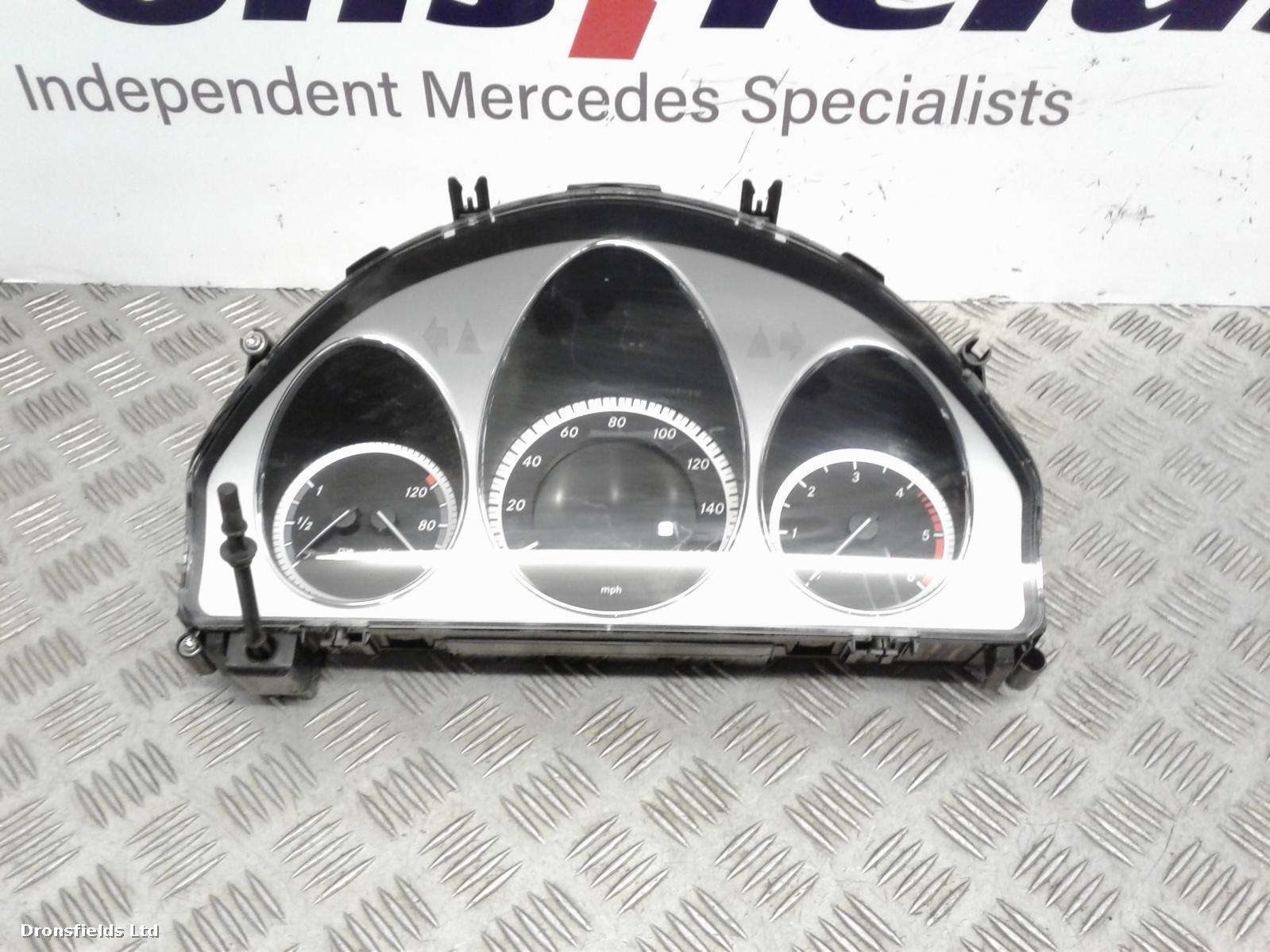 View Auto part Speedometer Mercedes C Class 2010
