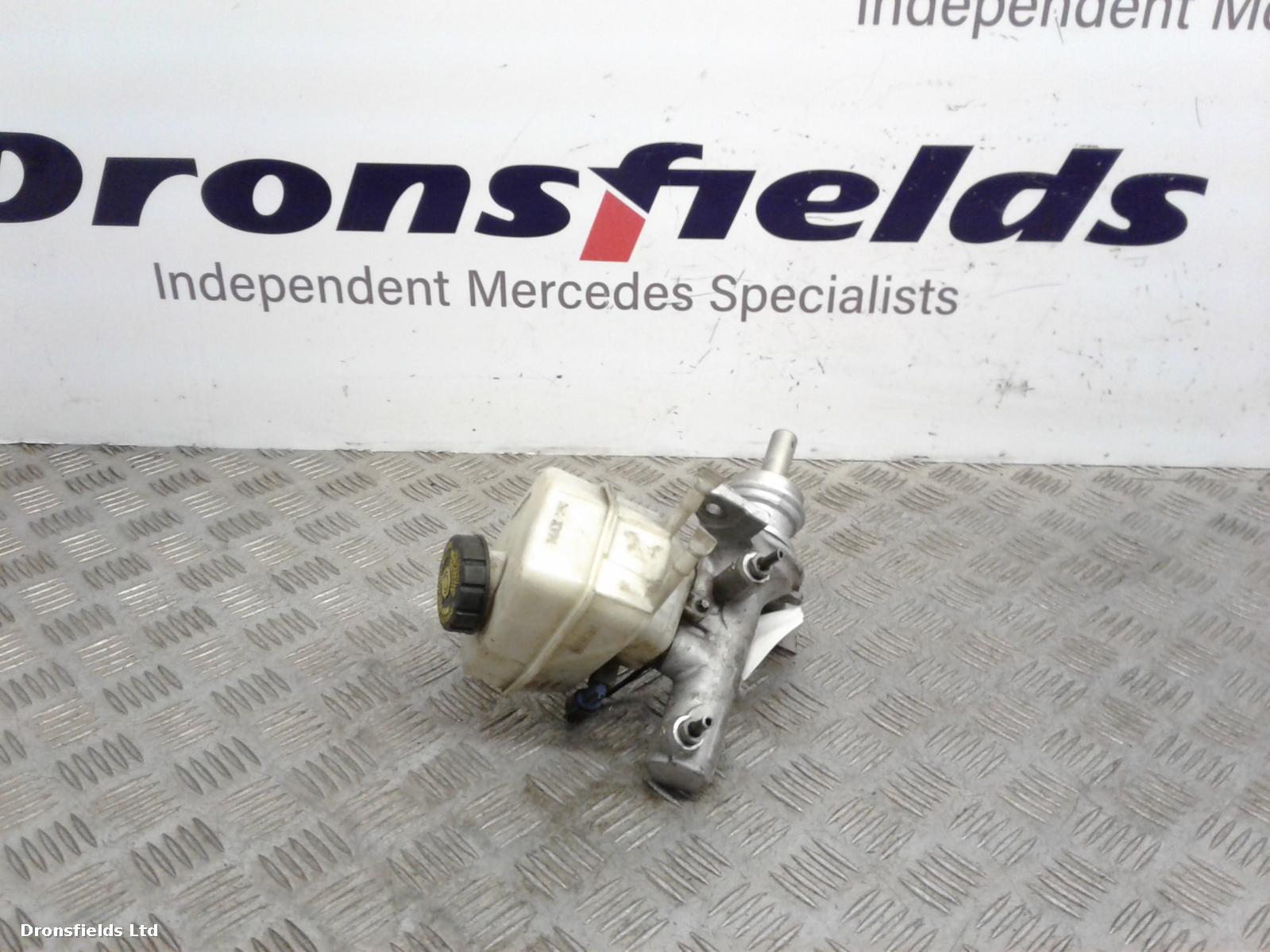 View Auto part Master Cyl.Reservoir Mercedes Sprinter 2016