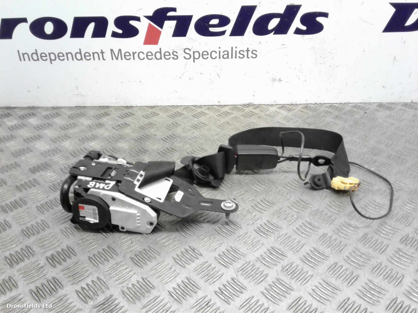 View Auto part Seat Belt Mercedes C Class 2011