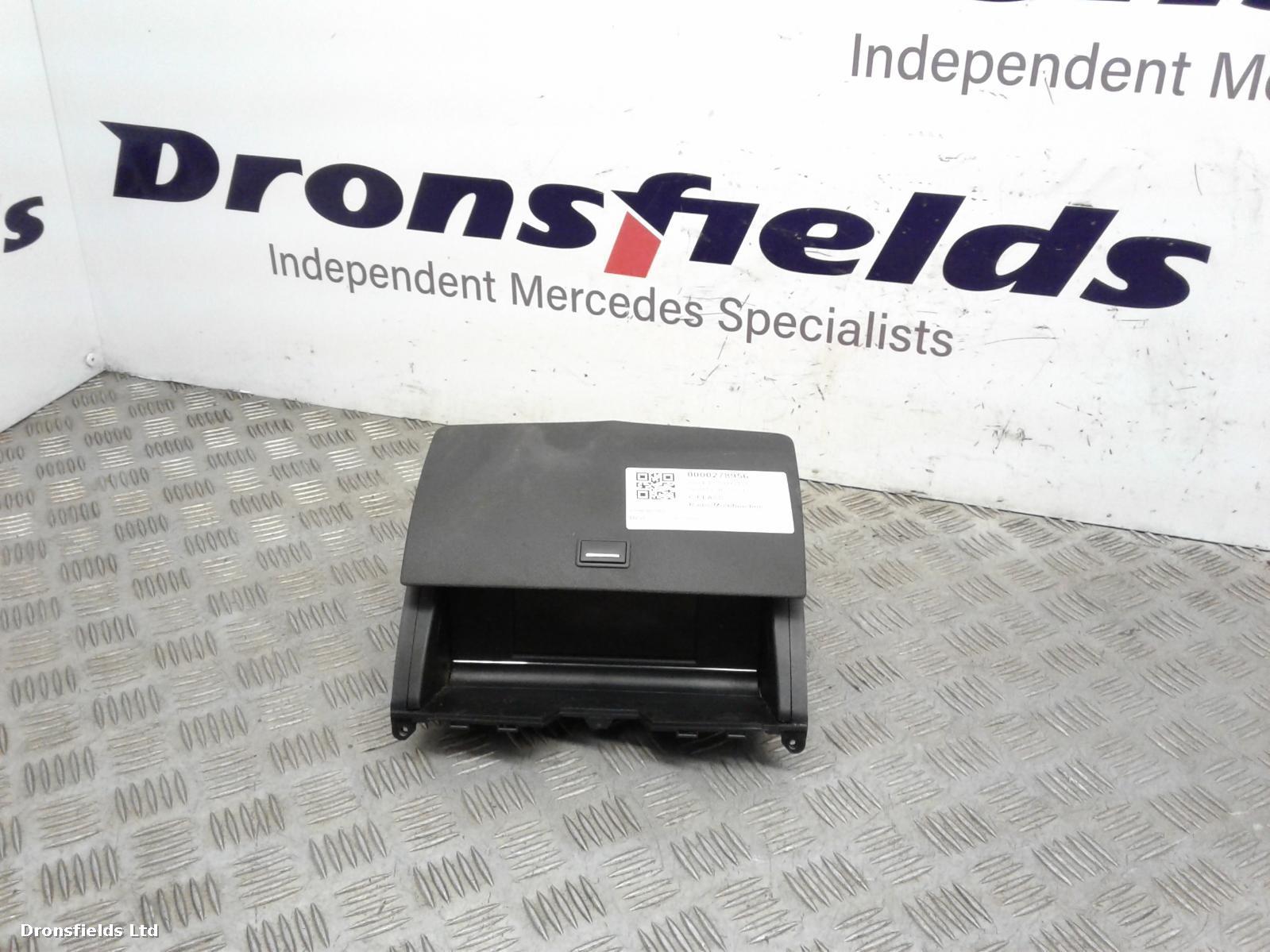 View Auto part Radio Display Mercedes C Class 2010