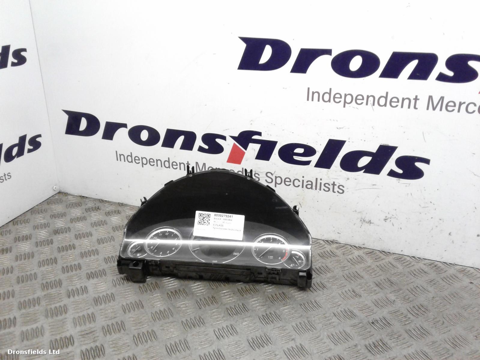View Auto part Speedometer Mercedes E Class 2013