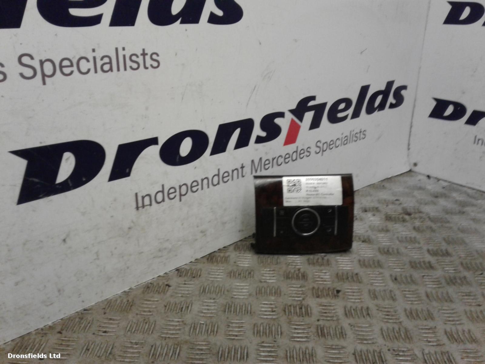 View Auto part Heater/AC Controller Mercedes R Class 2006