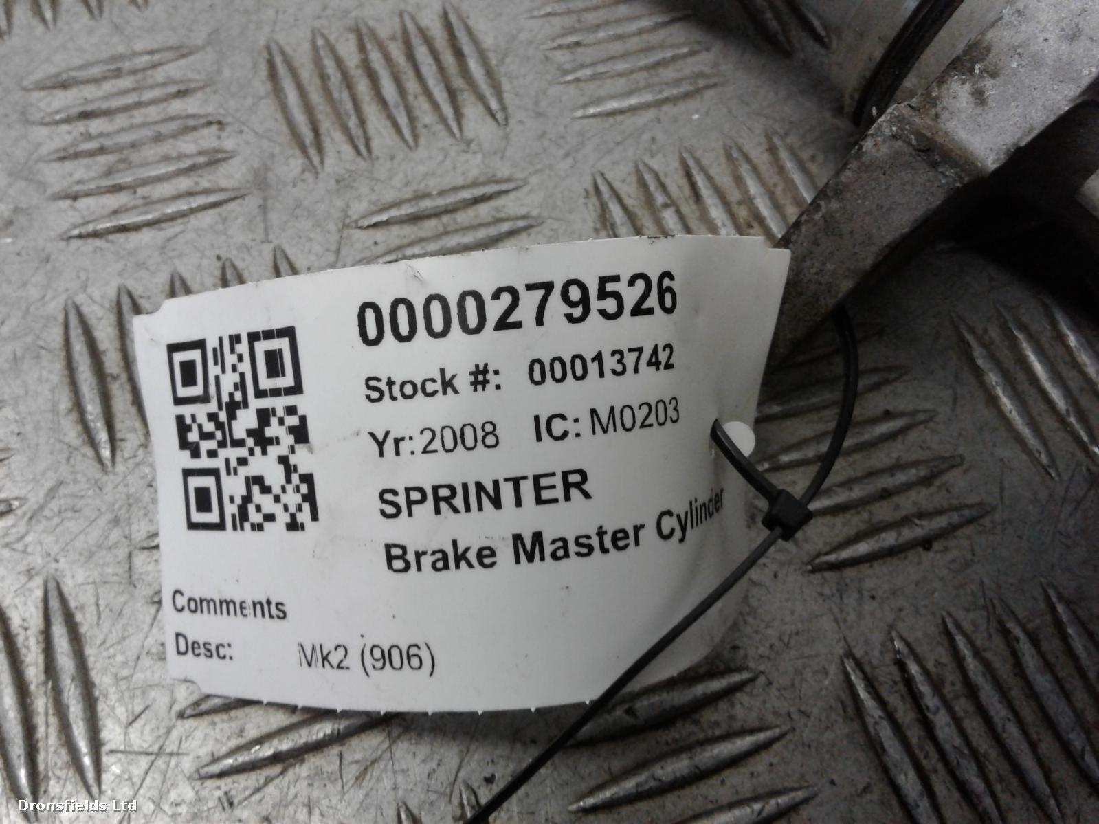View Auto part Master Cyl.Reservoir Mercedes Sprinter 2008