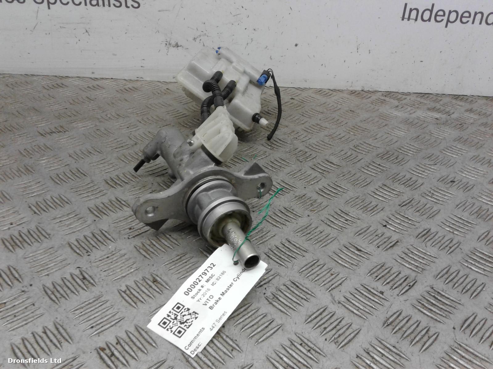 View Auto part Master Cyl.Reservoir Mercedes Vito 2016