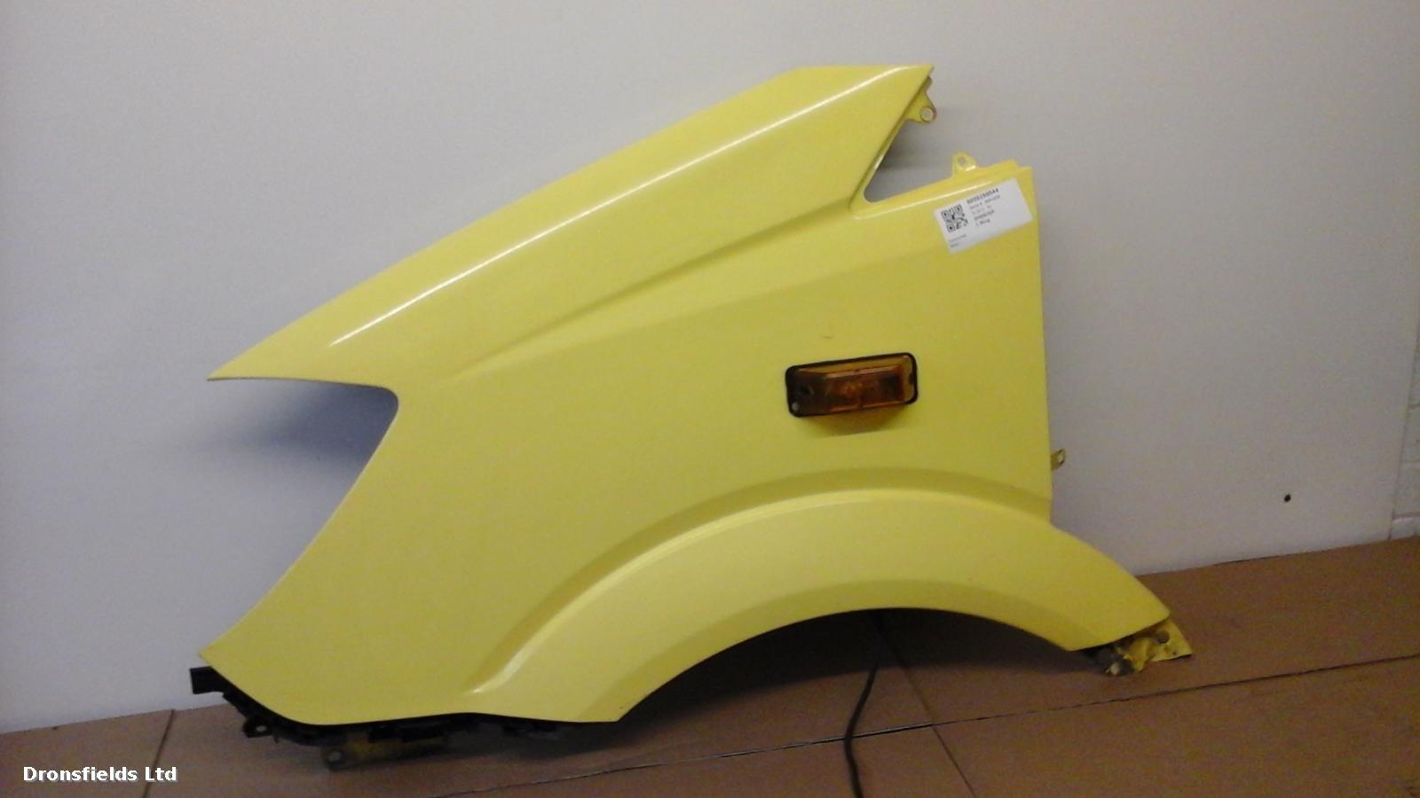 View Auto part L Wing Mercedes Sprinter 2015