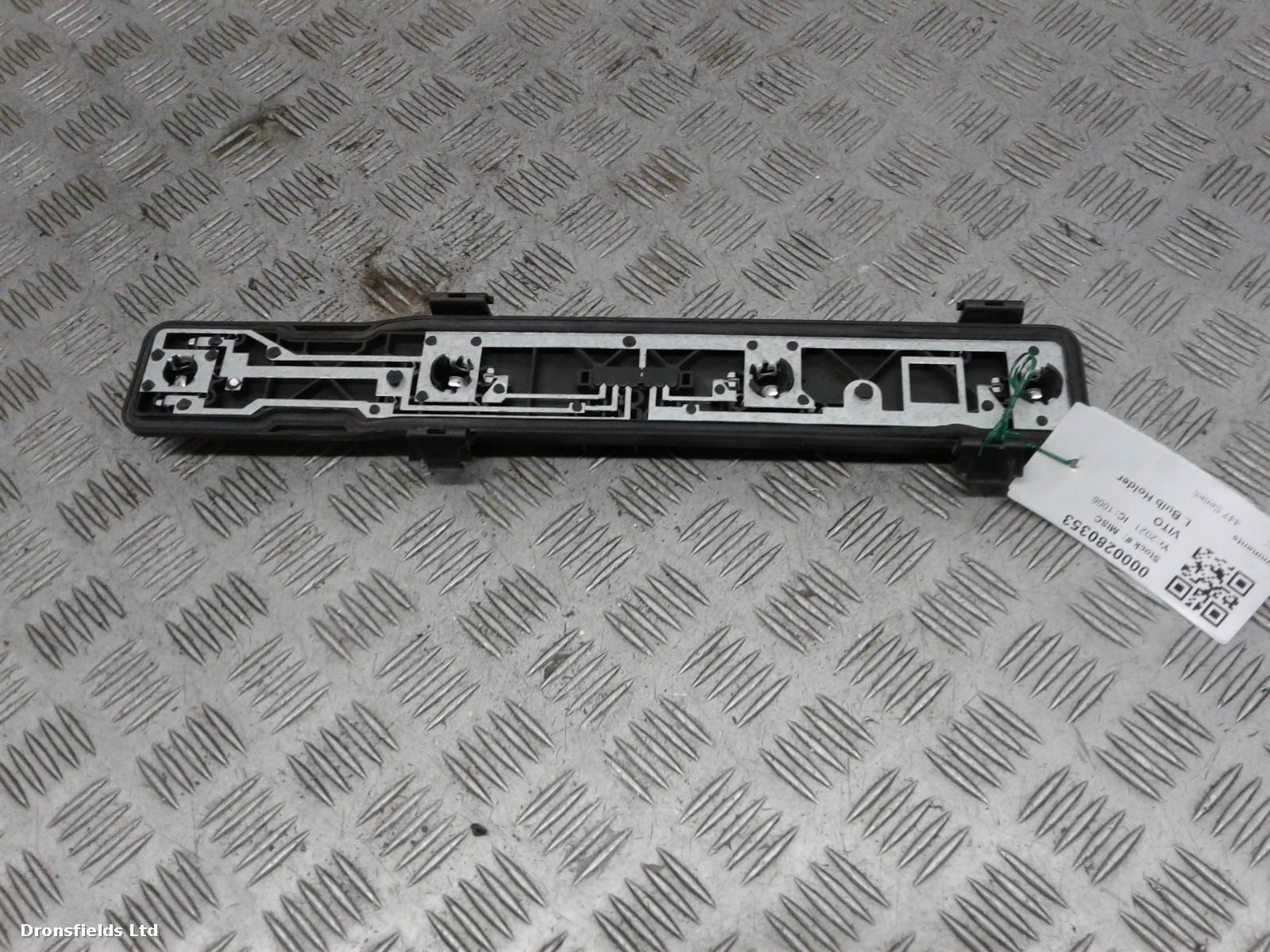 View Auto part L Bulb Holder Mercedes Vito 2021