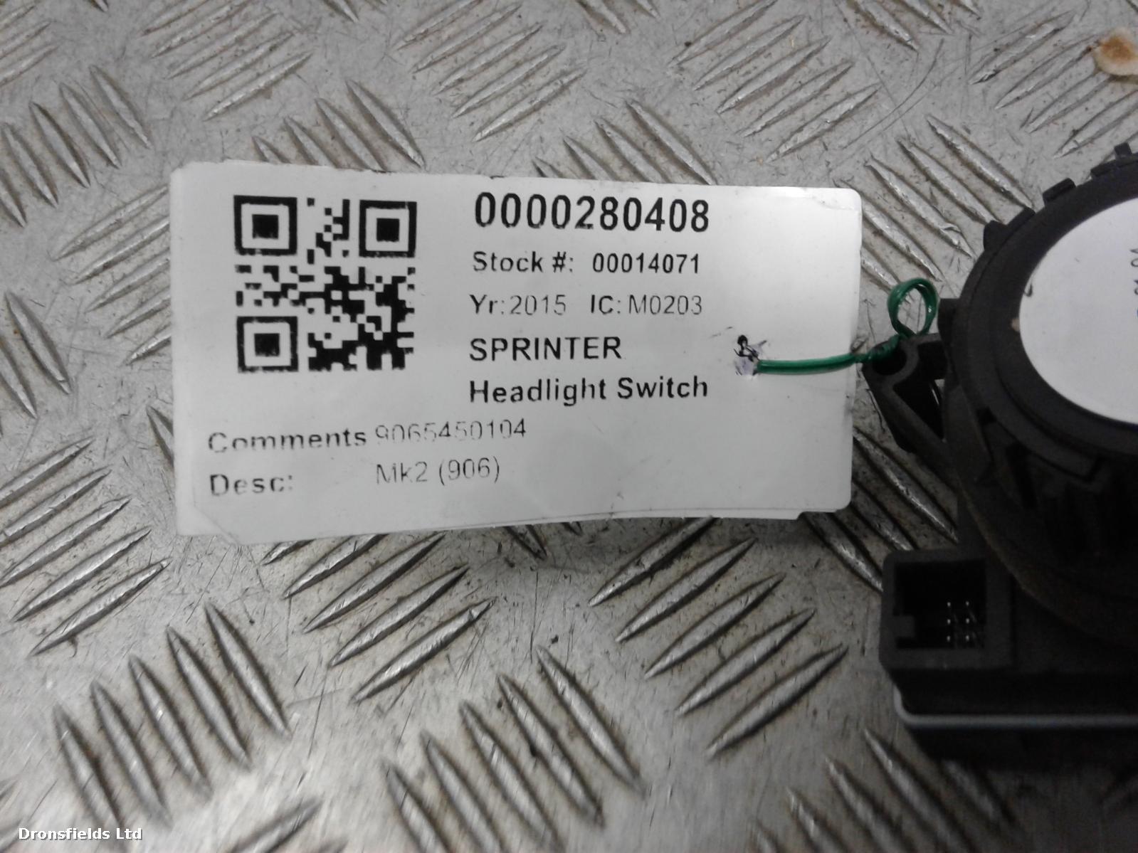 View Auto part Headlight Switch Mercedes Sprinter 2015