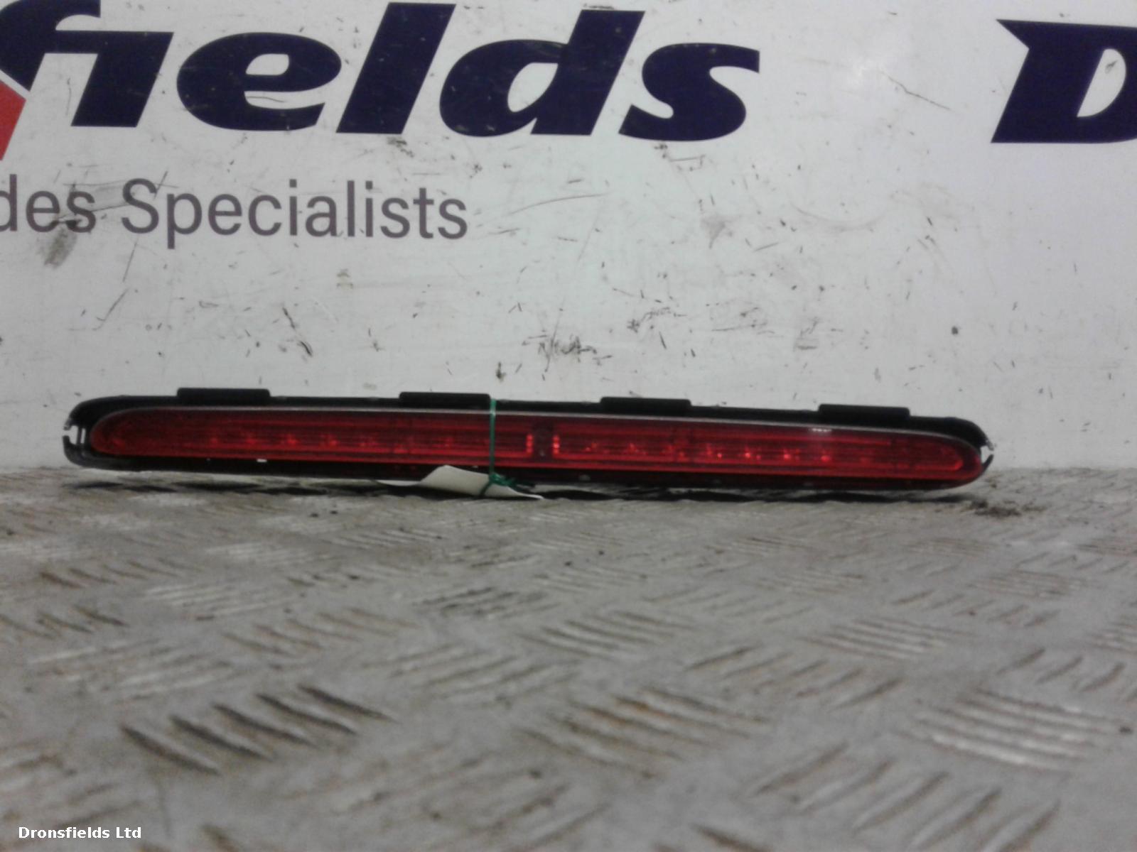 View Auto part High Level Stop Light Mercedes E Class 2004