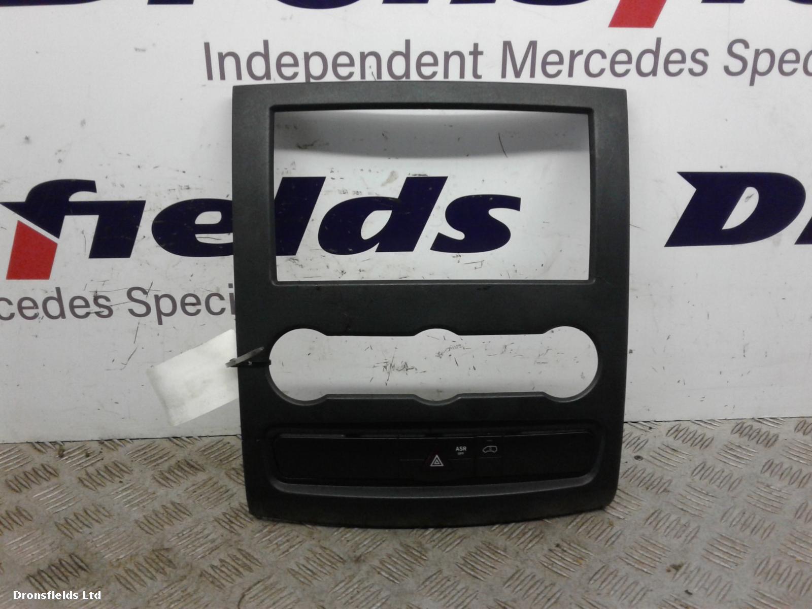 View Auto part Hazard Switch Mercedes Sprinter 2015