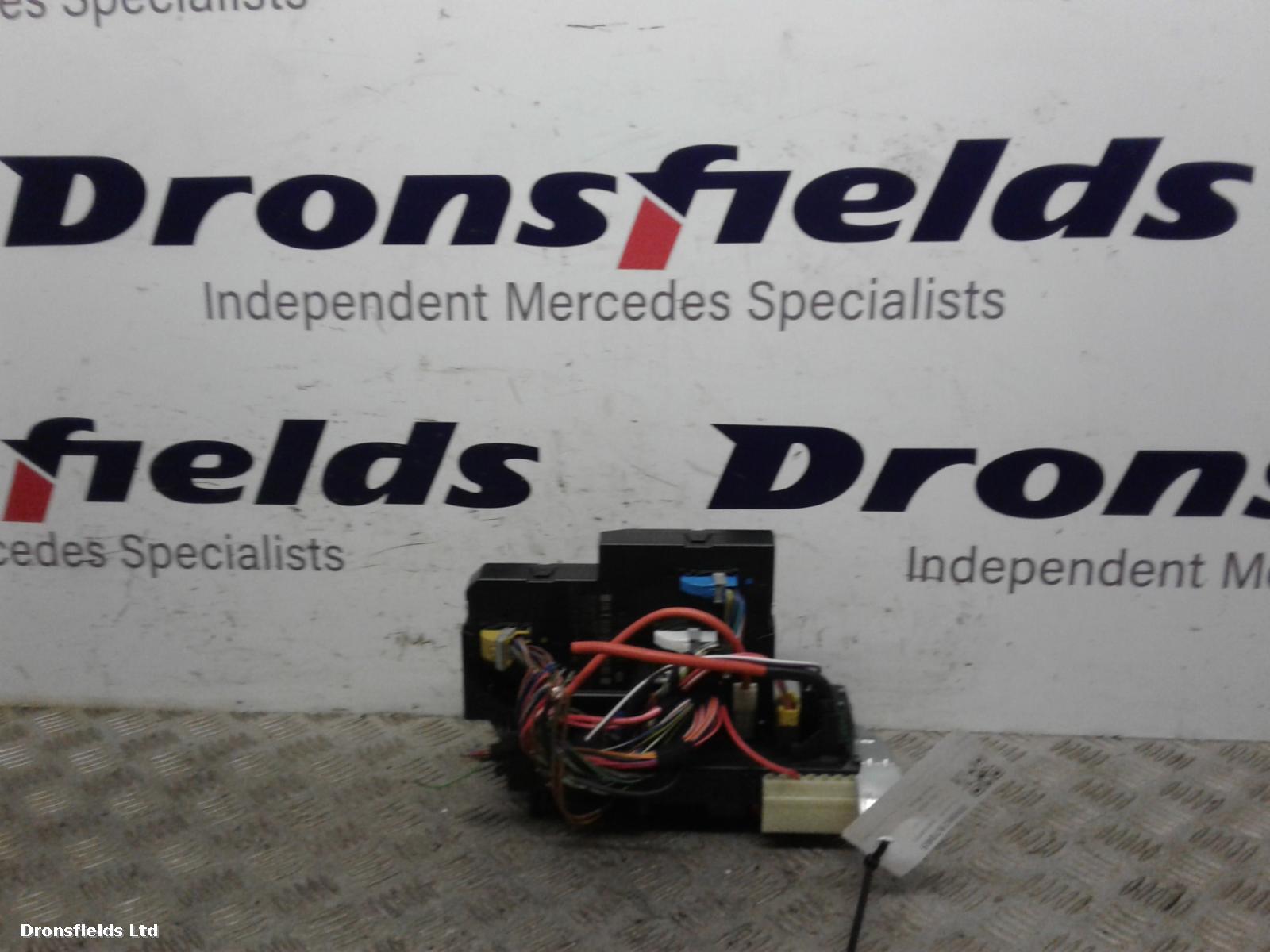 View Auto part Fuse Box Mercedes C Class 2009
