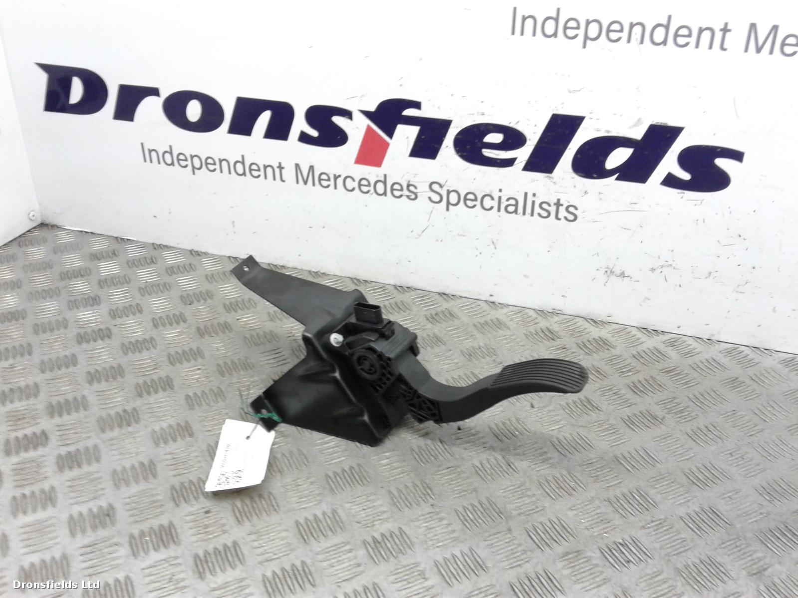View Auto part Pedal Potentiometer Mercedes Sprinter 2020