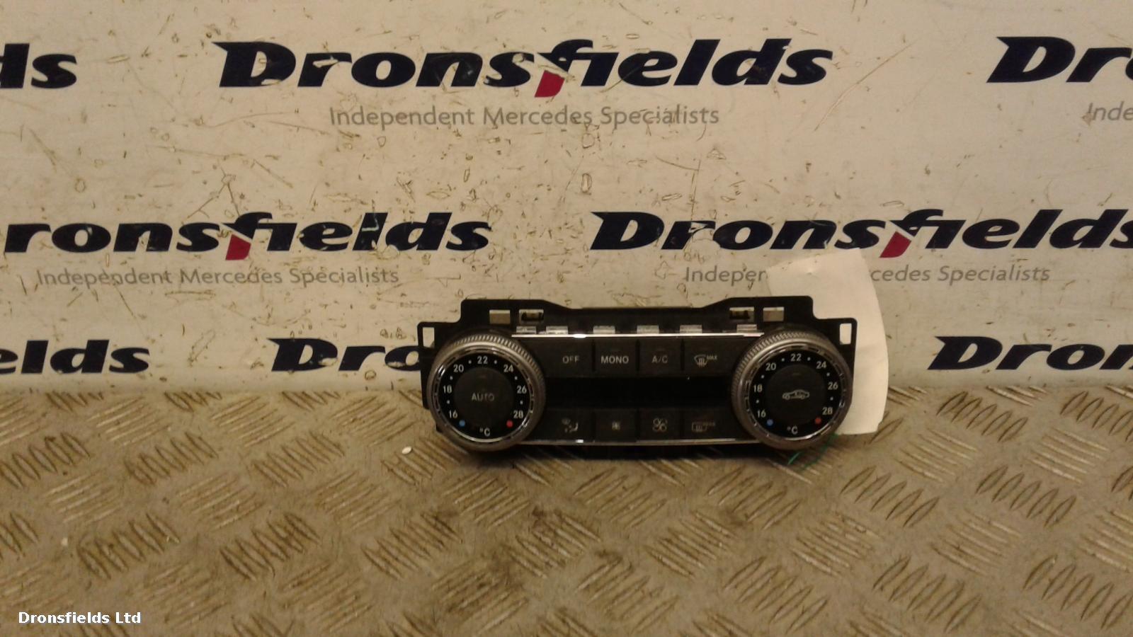 View Auto part Heater/AC Controller Mercedes C Class 2007