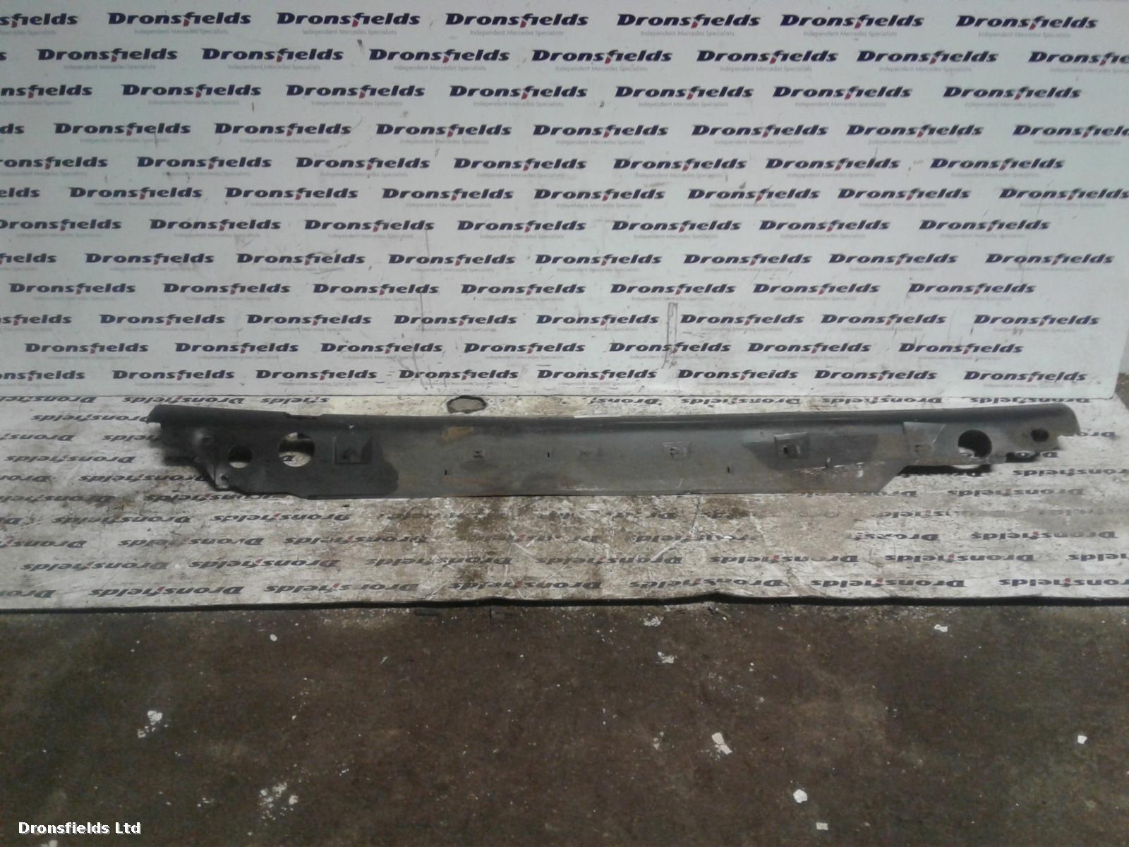 View Auto part Side Skirt Mercedes Clk 1999