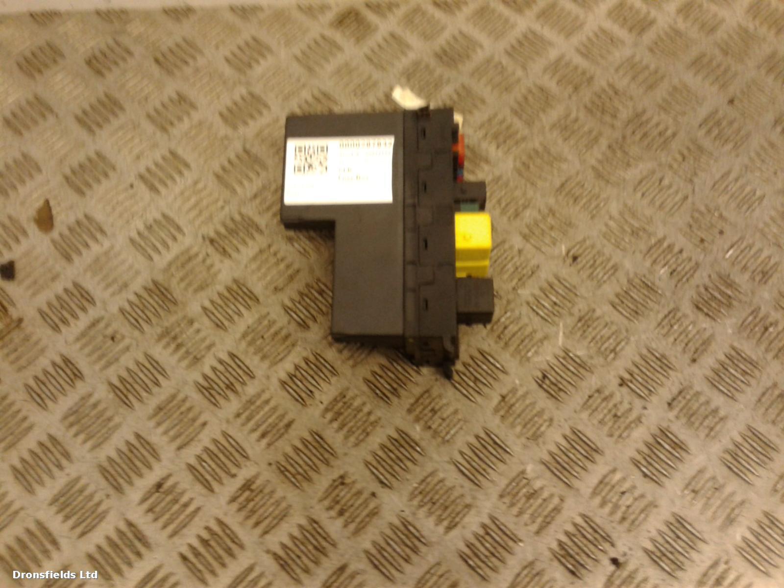 View Auto part Fuse Box Mercedes Clk 1999